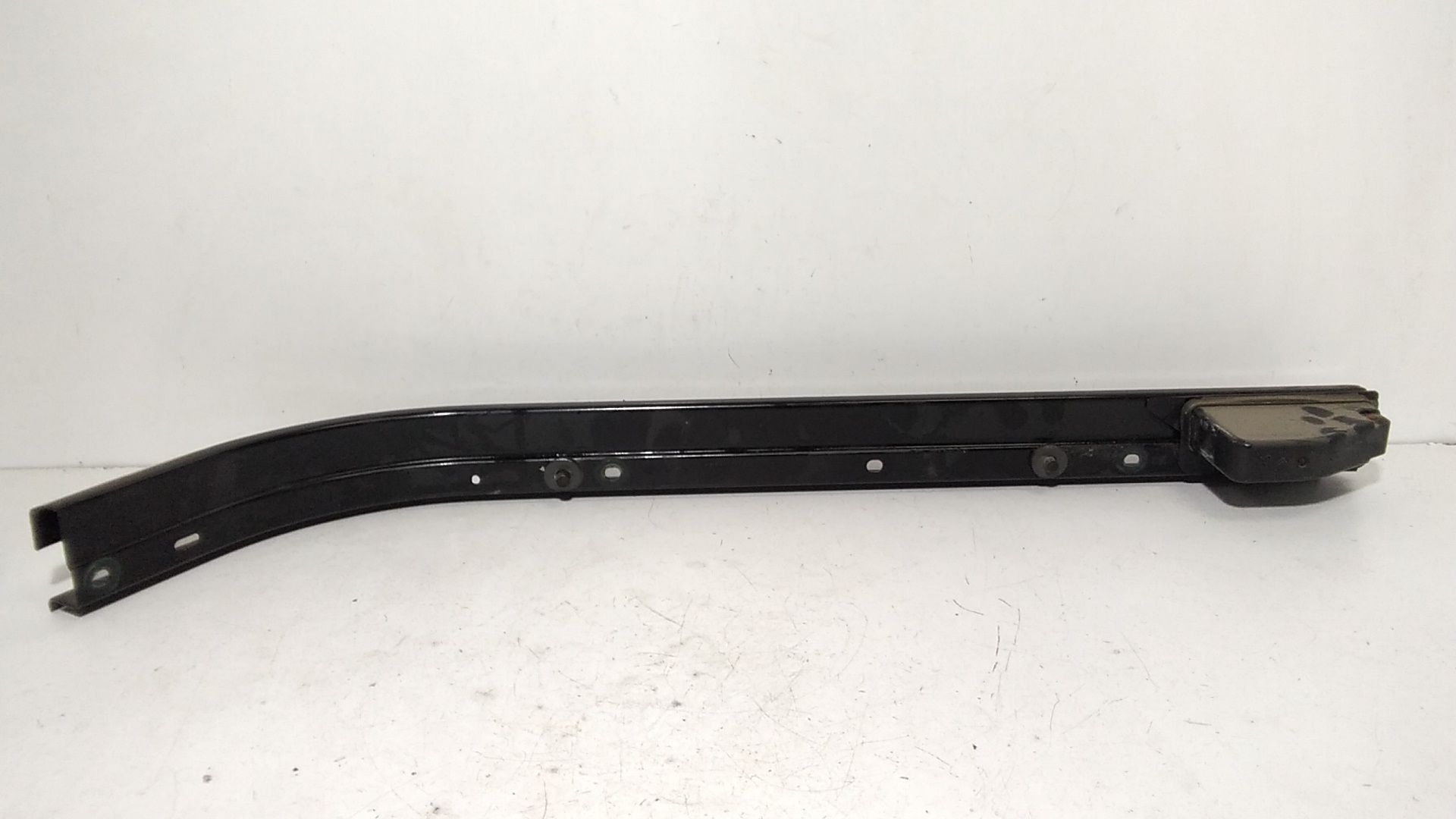 Guida Centr. Porta Scorrevole Destro, Guida Centr. Porta Scorrevole Sinistro, Guida Inf. Porta Scorrevole Destro, Guida Inf. Porta Scorrevole Sinistro, Guida Sup. Porta Scorrevole Destro, Guida Sup. Porta Scorrevole Sinistro Usato