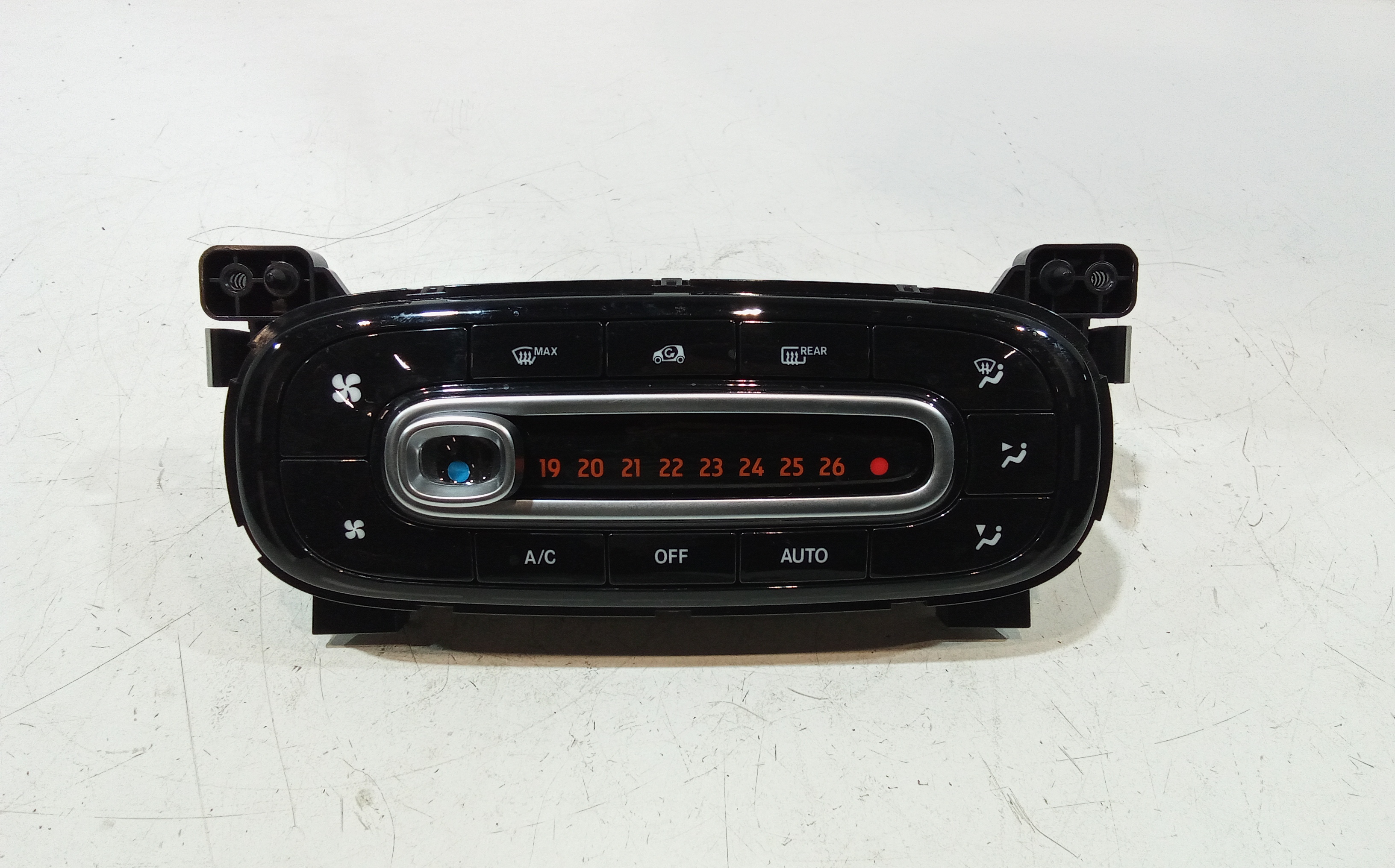 Blocco Comando Climatizzazione A4538300901 Usato