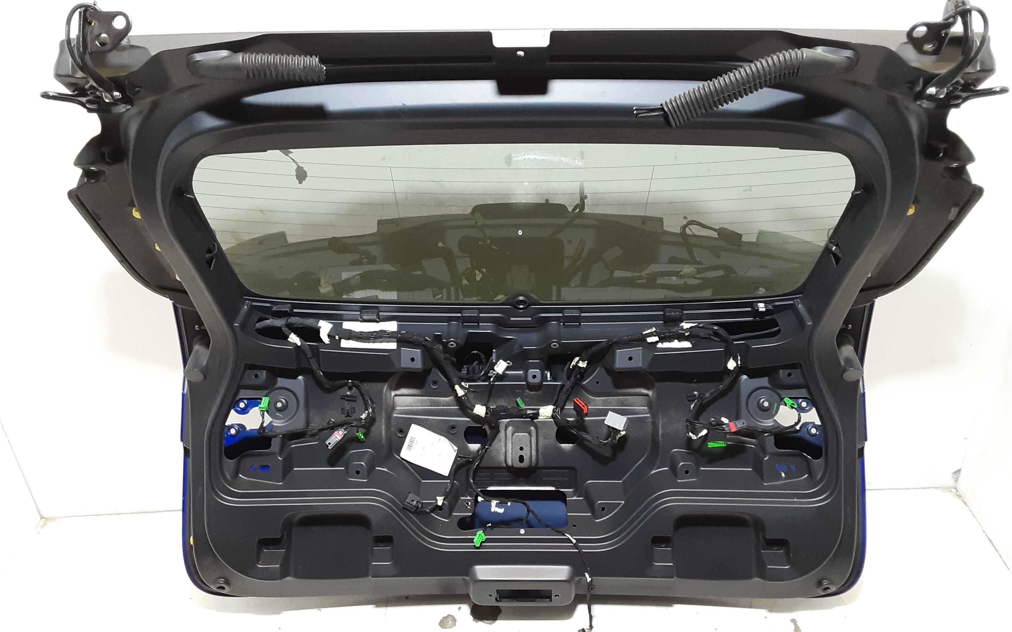 cofano post. - Immagine 1 di 6