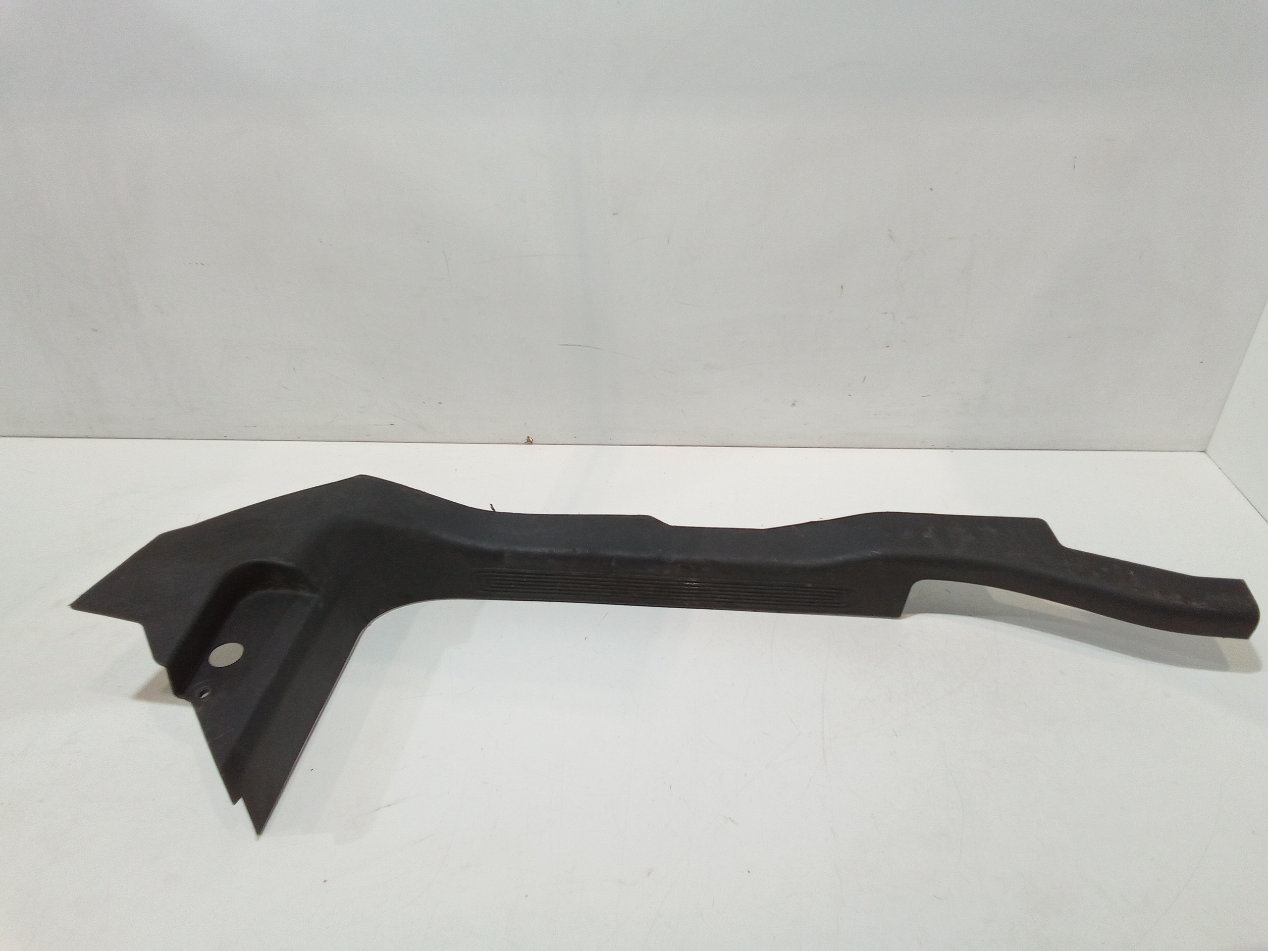 Rivestimento Int. Battitacco Ant. Sx Usato