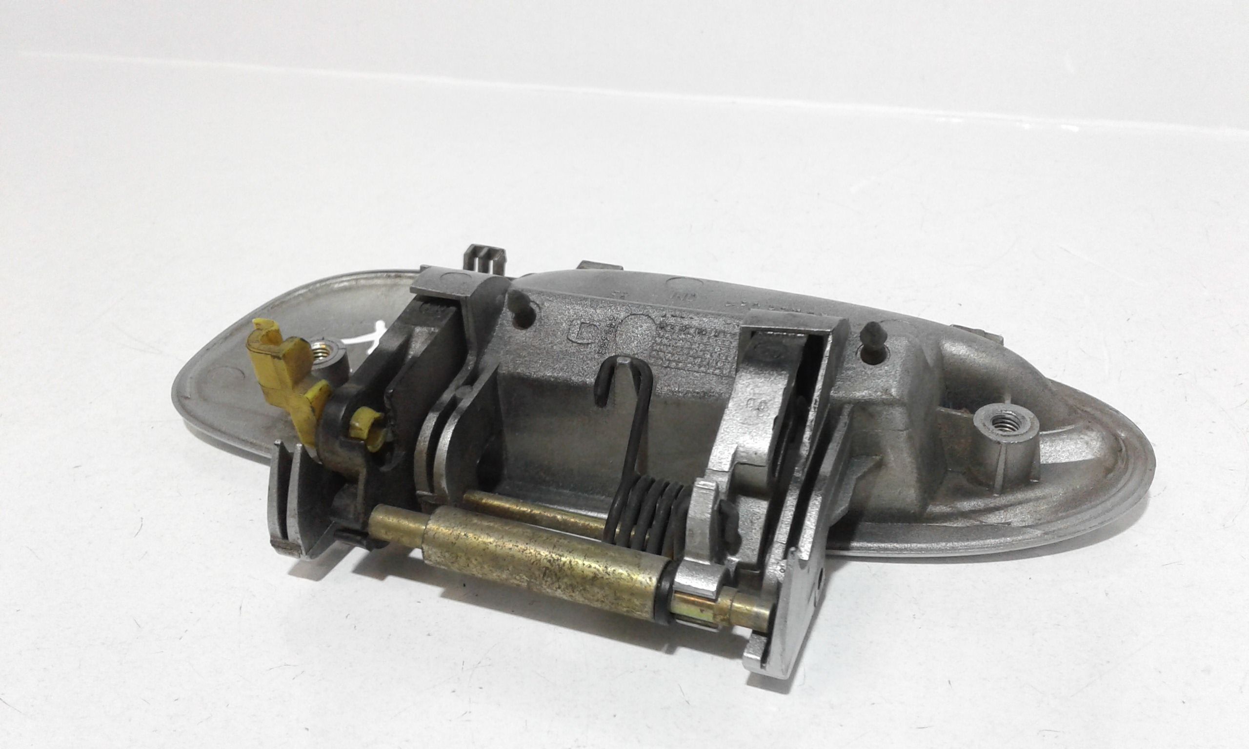 Maniglia Porta Ant. Destro 6921005071J3 Usato