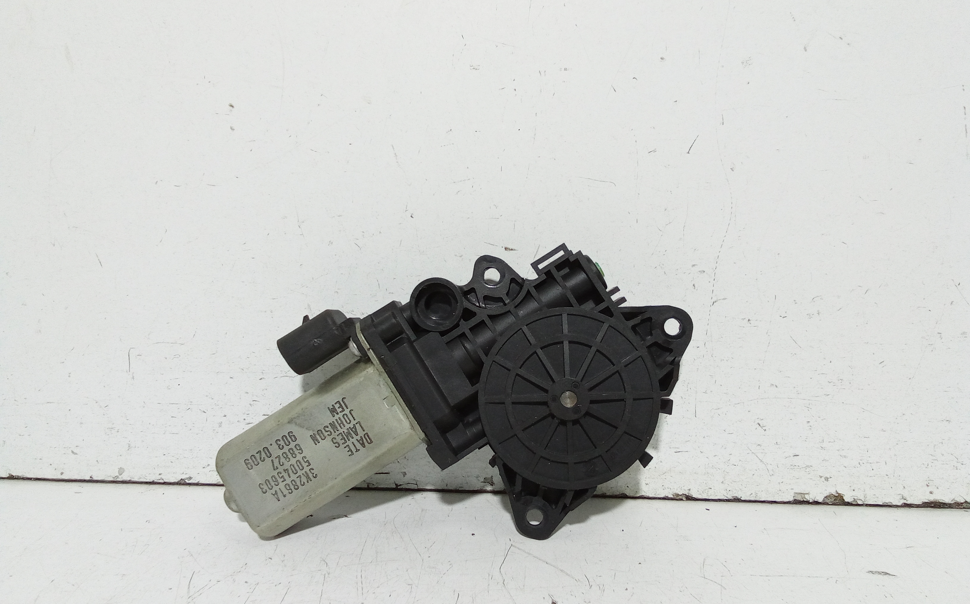 Motorino Alzacristallo Porta Ant. Destro 46841278 Usato