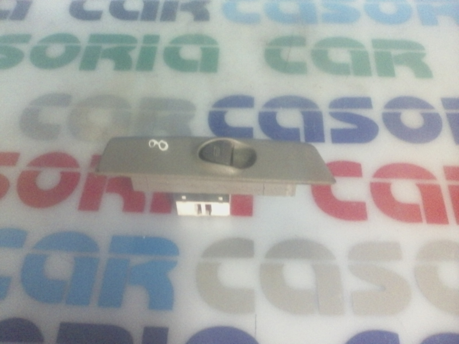 Interruttore Alzacristalli Porta Ant. Destro Usato