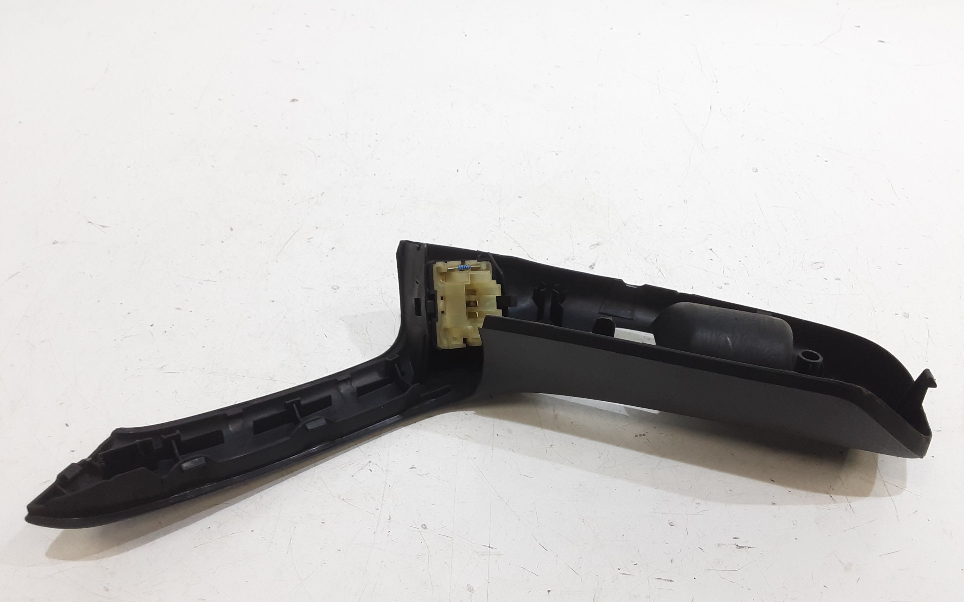 Interruttore Alzacristalli Porta Ant. Destro Usato