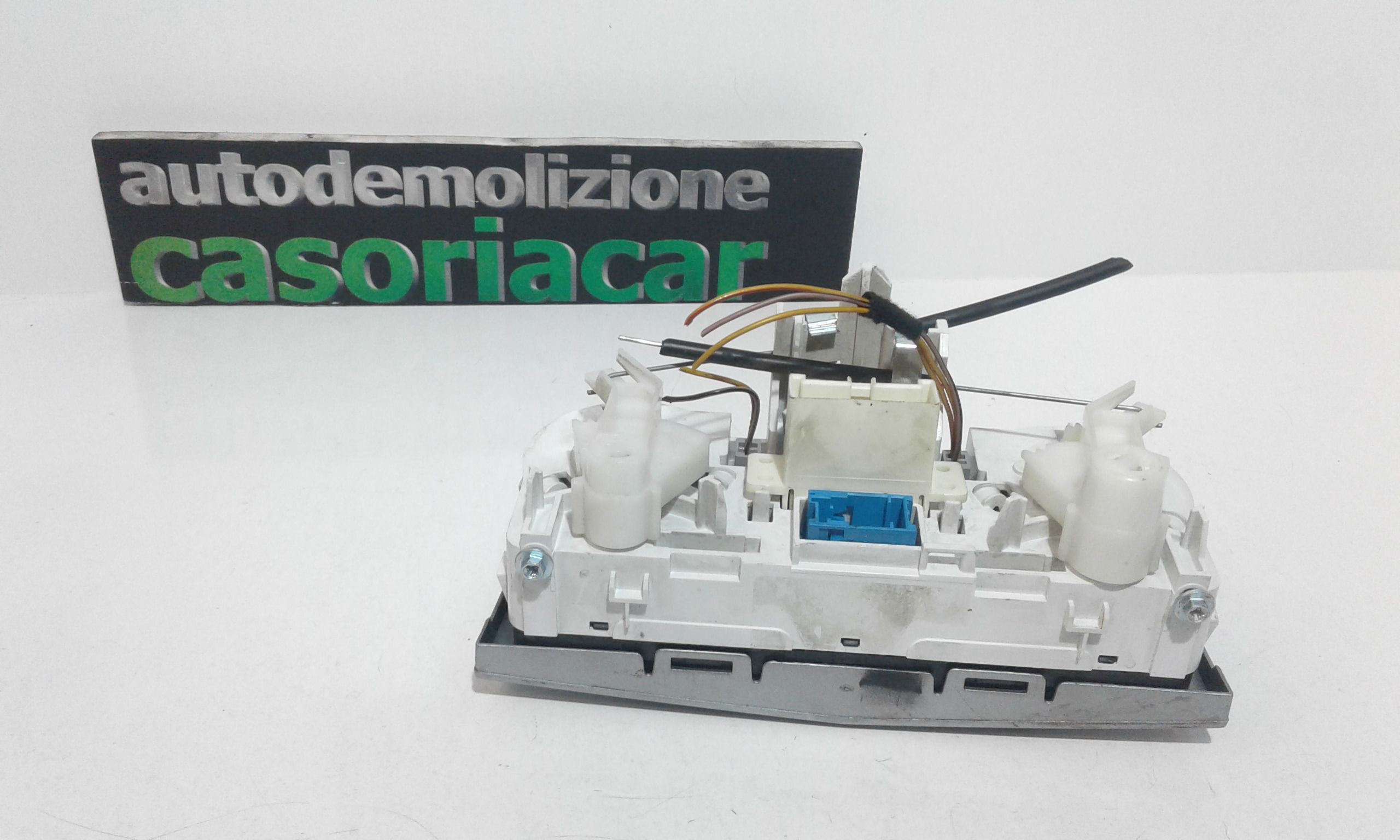 Blocco Comando Climatizzazione 13239863 Usato