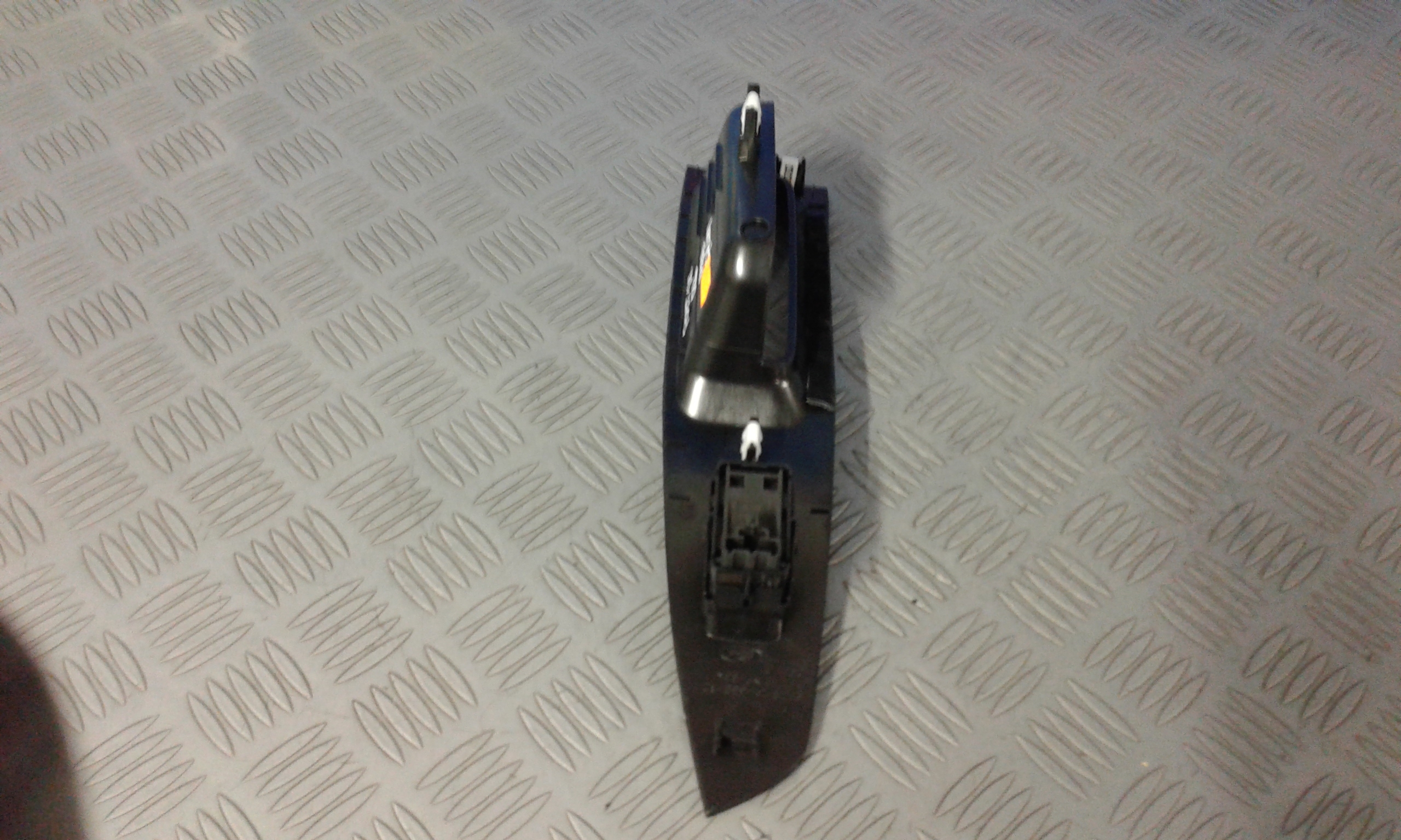 Interruttore Alzacristalli Porta Post. Sinistro 1428969 Usato