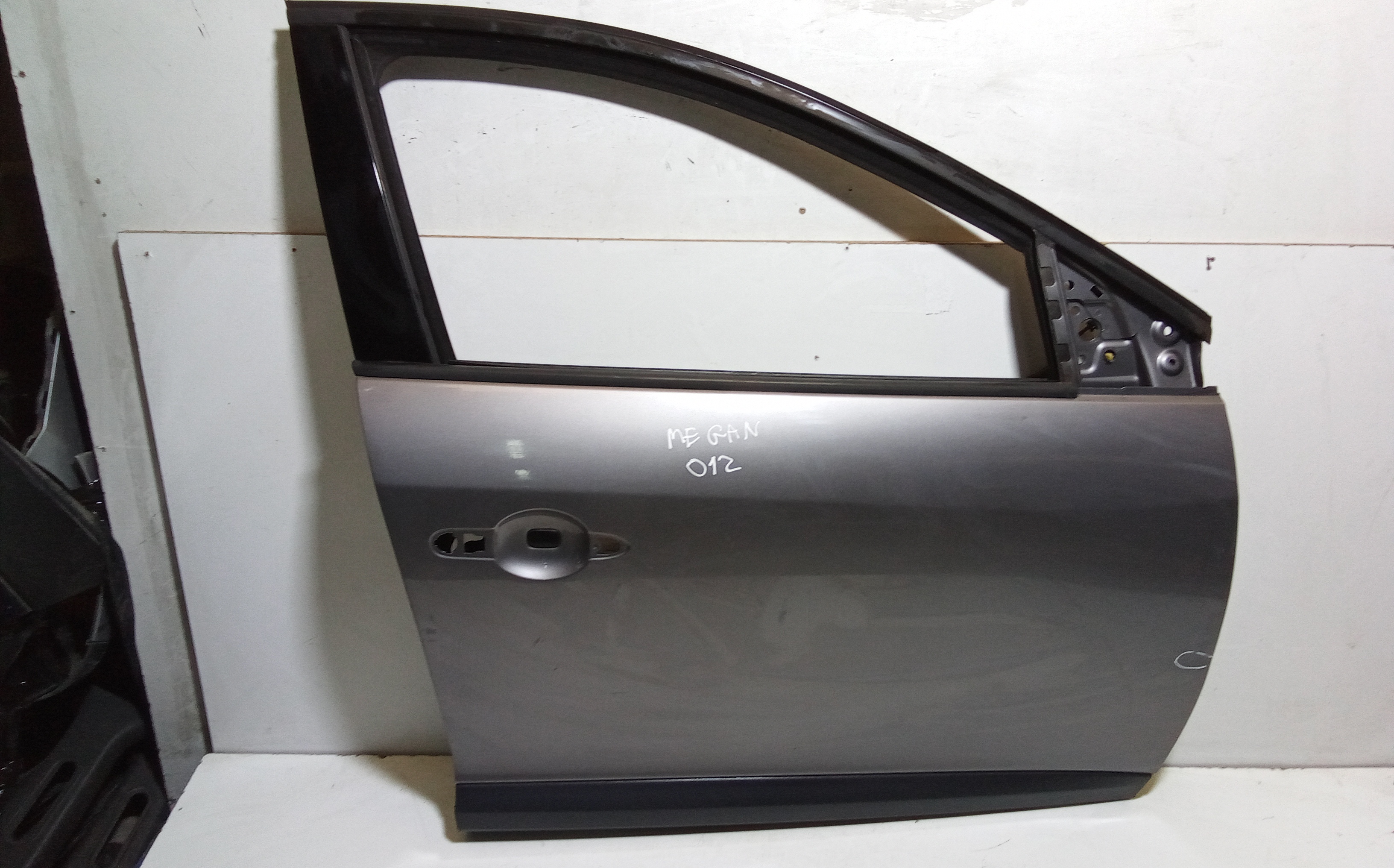 Porta Ant. Destro 801009742R Usato