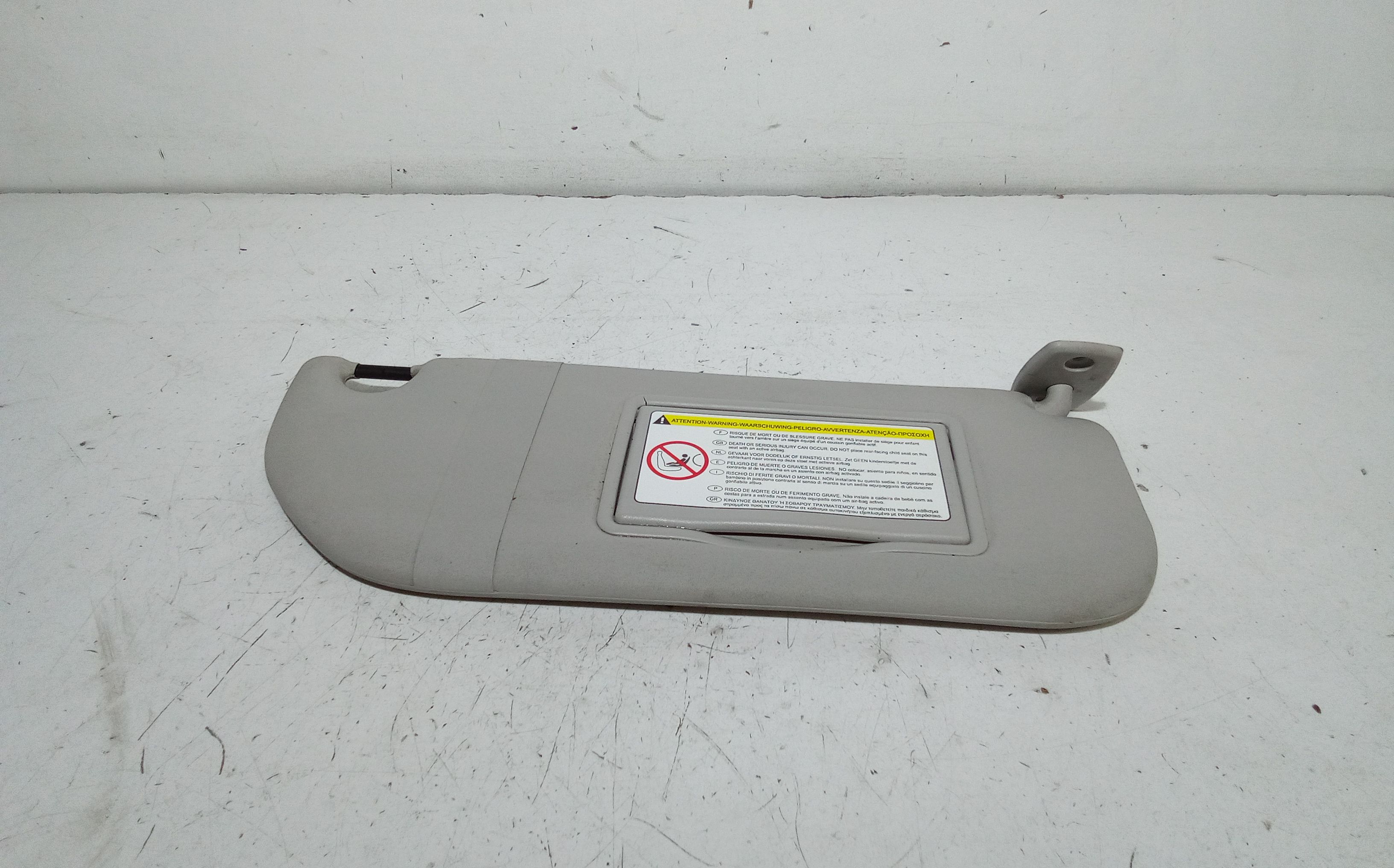 Aletta Parasole Parabrezza Destro Usato