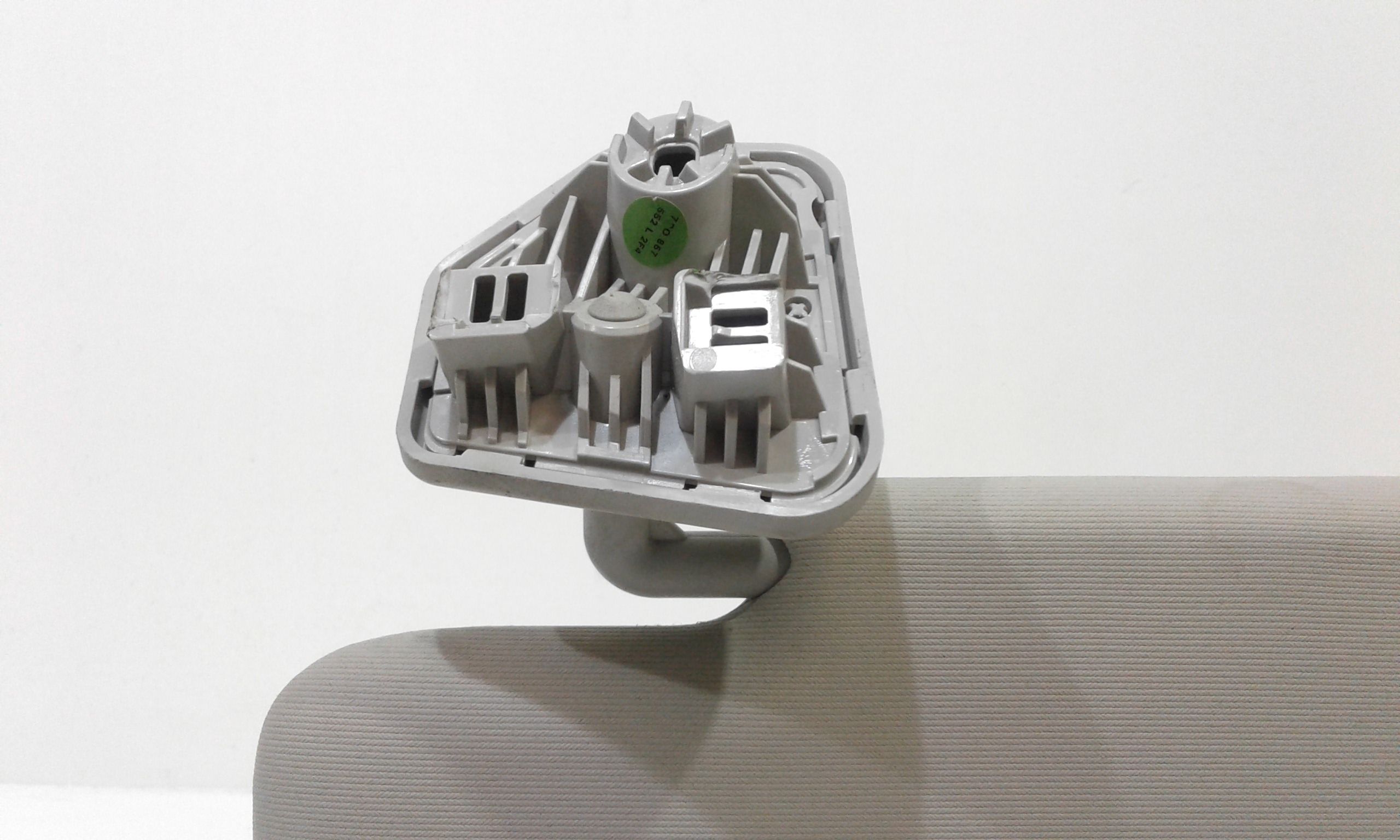 Aletta Parasole Parabrezza Destro 7C0857552BB2F4 Usato