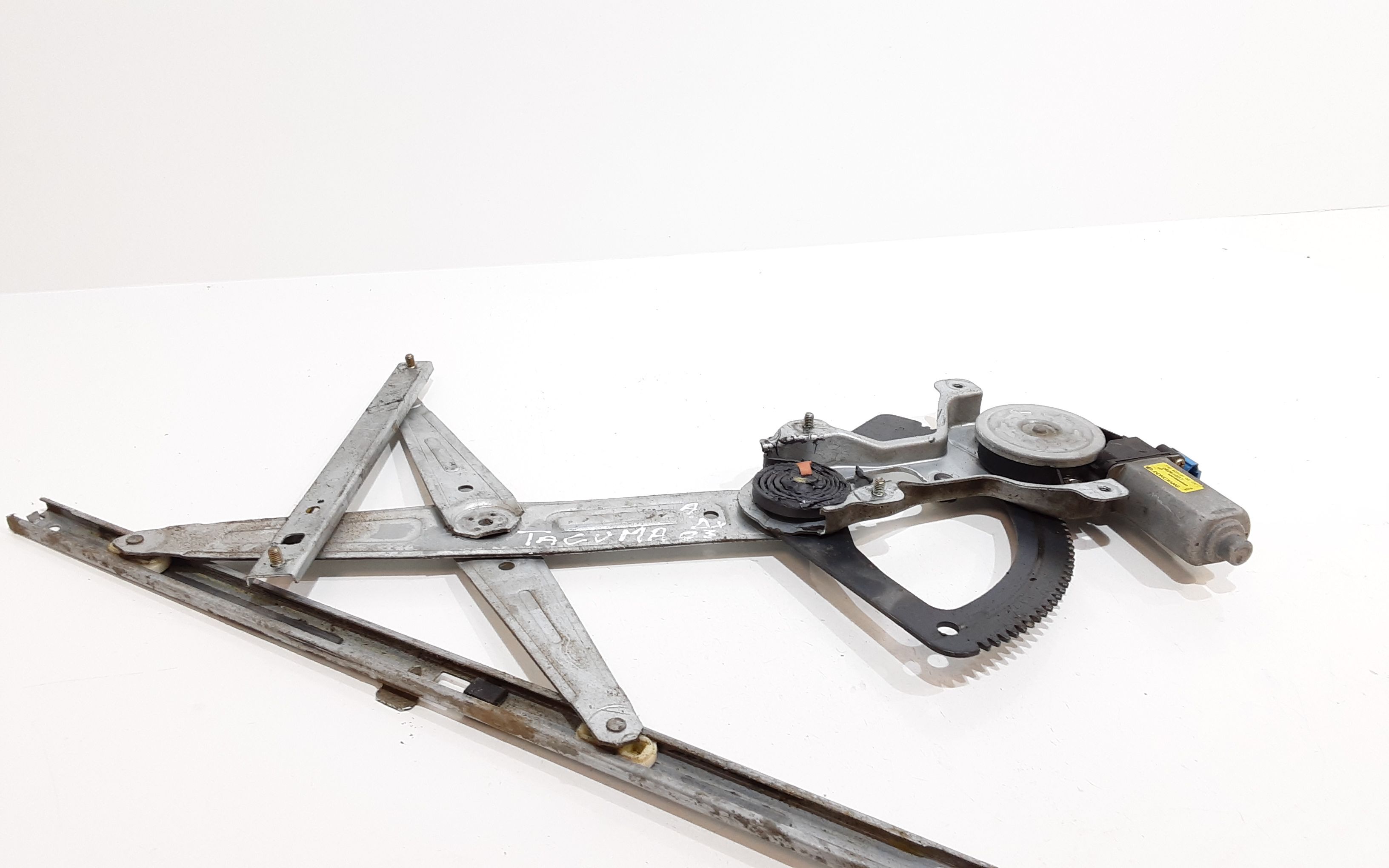 Alzacristallo Porta Ant. Destro Usato