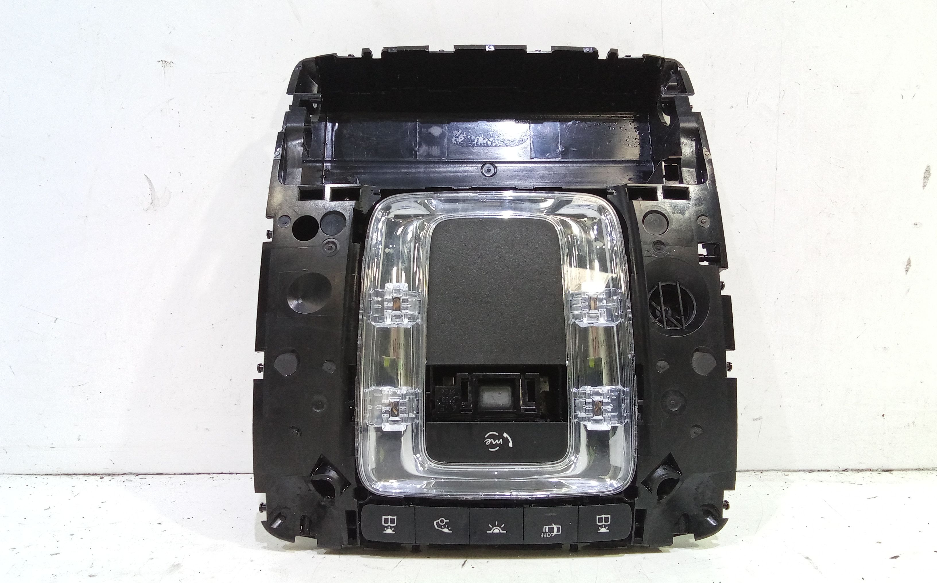 Luce Cortesia Ant. Tetto A00090012247H52 Usato