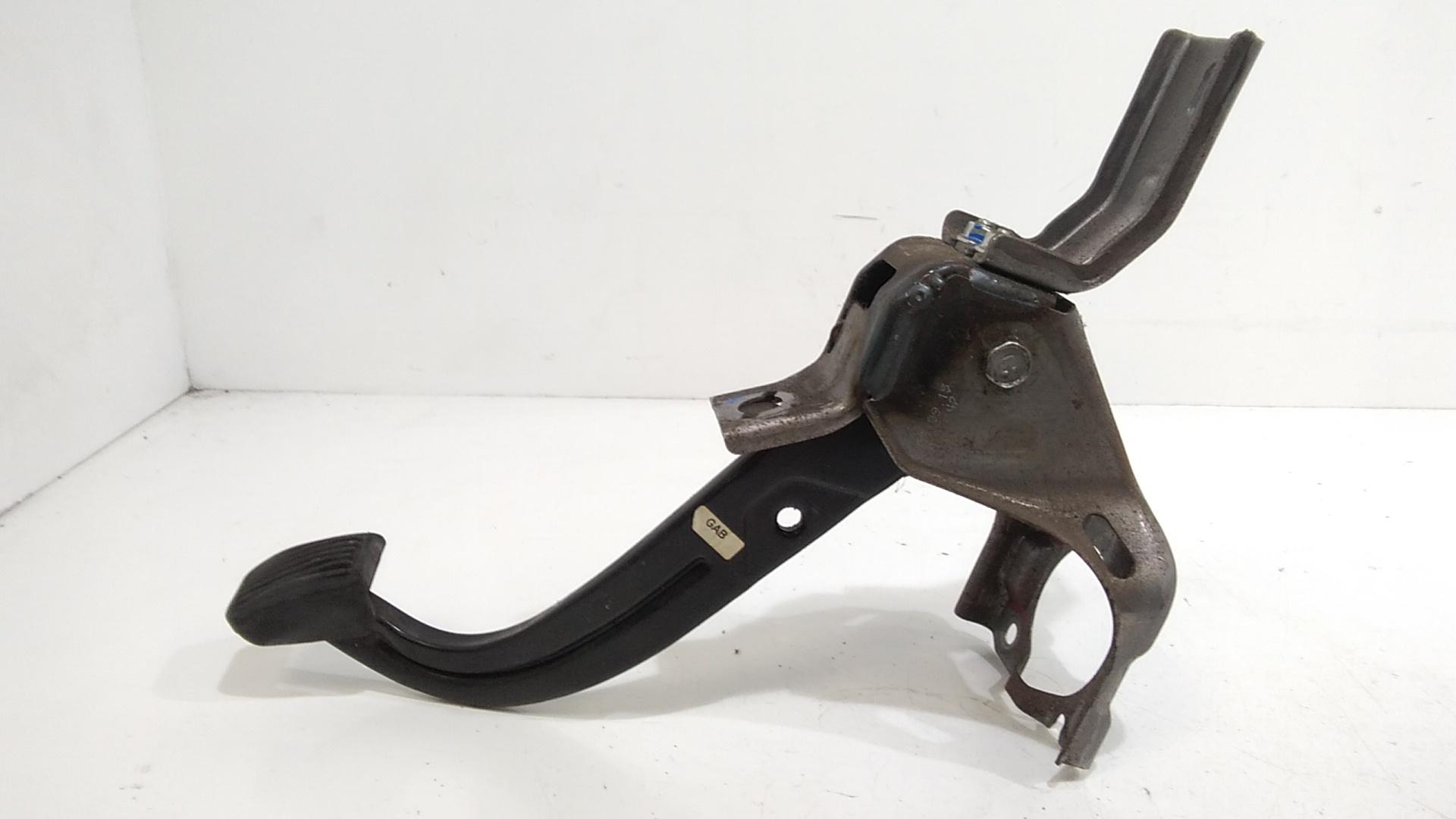 Pedale Freno 32810D3000 Usato