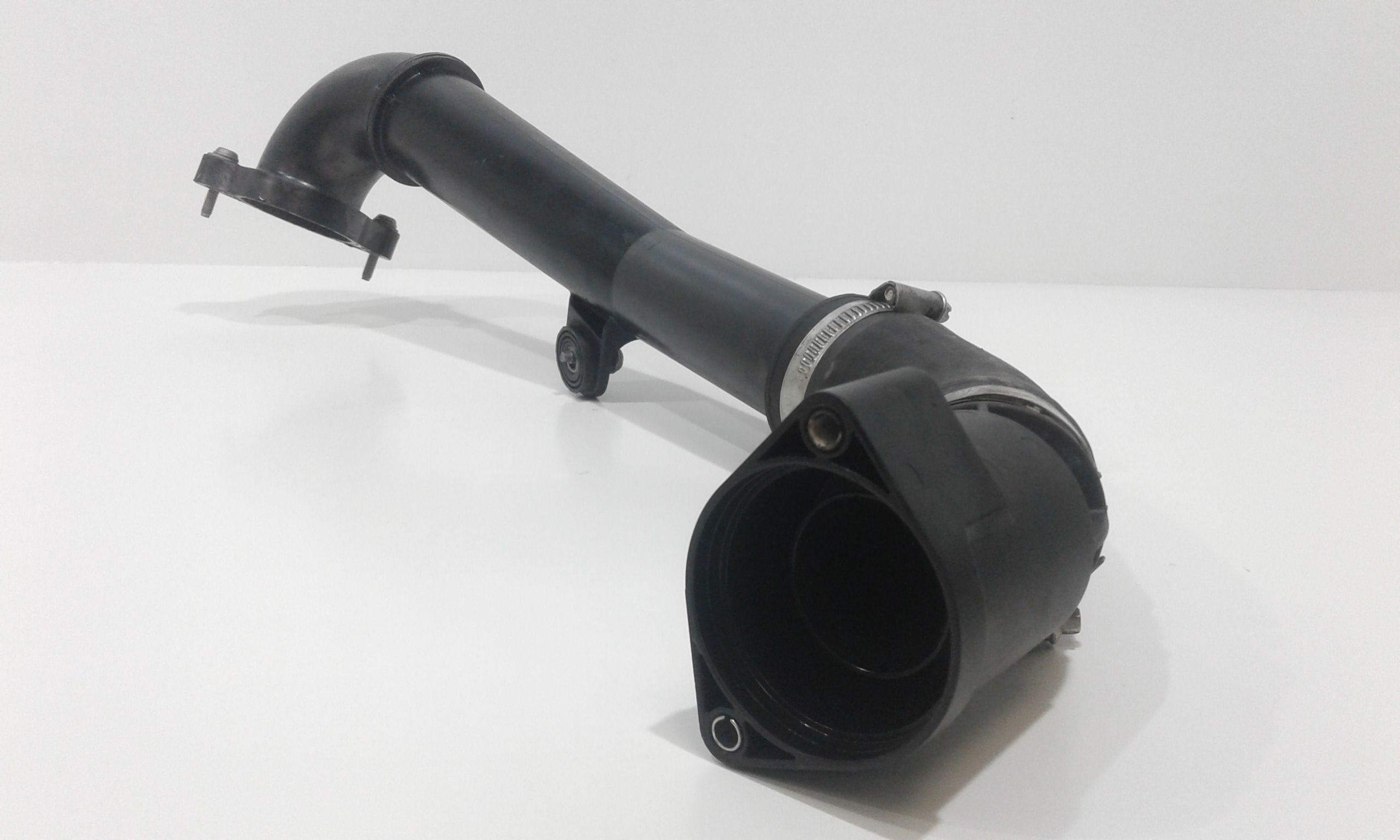 Tubo Entrata Scambiatore Aria/aria 5Q0145834 Usato