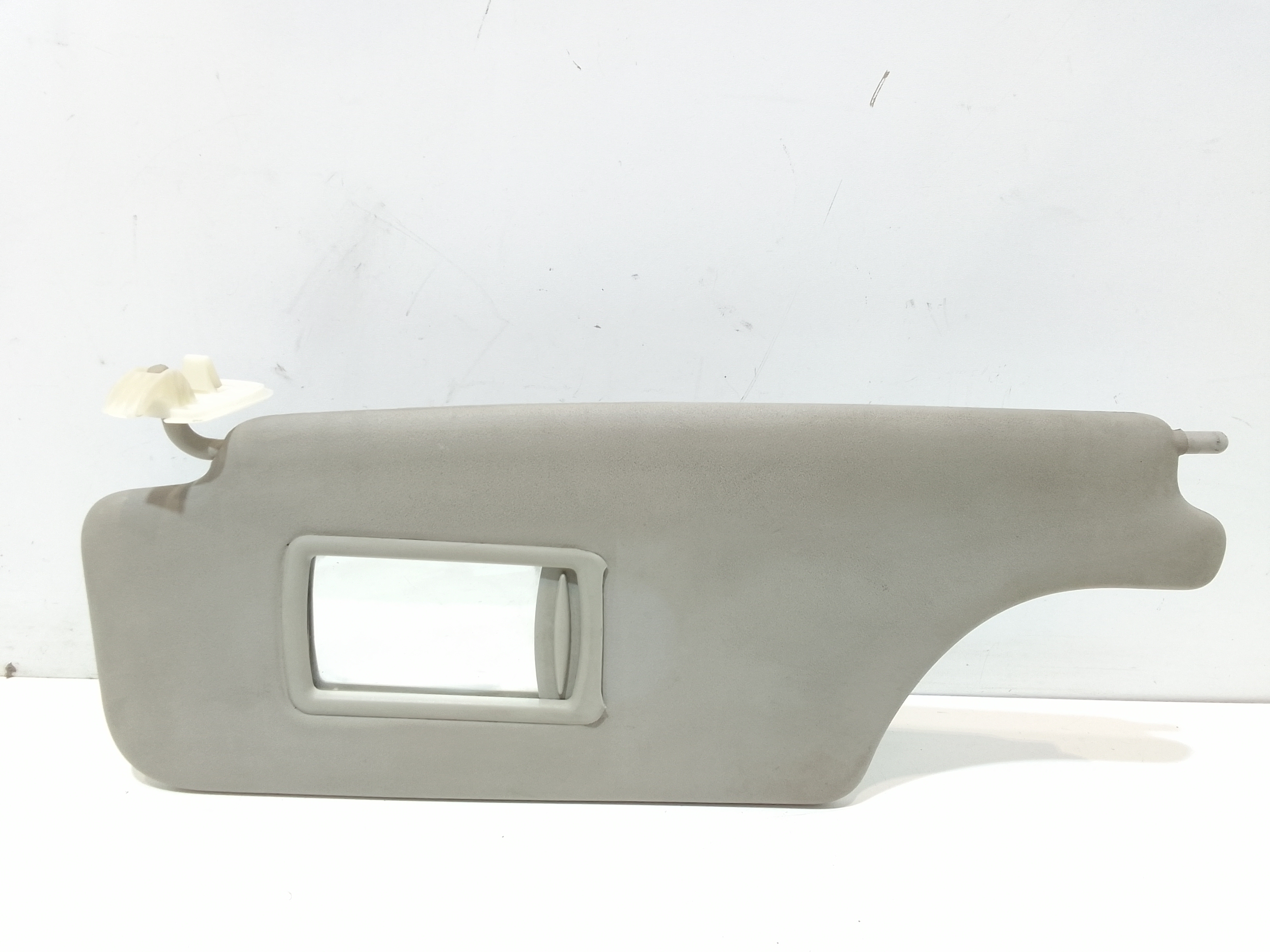 Aletta Parasole Parabrezza Sinistro 8200329035 Usato