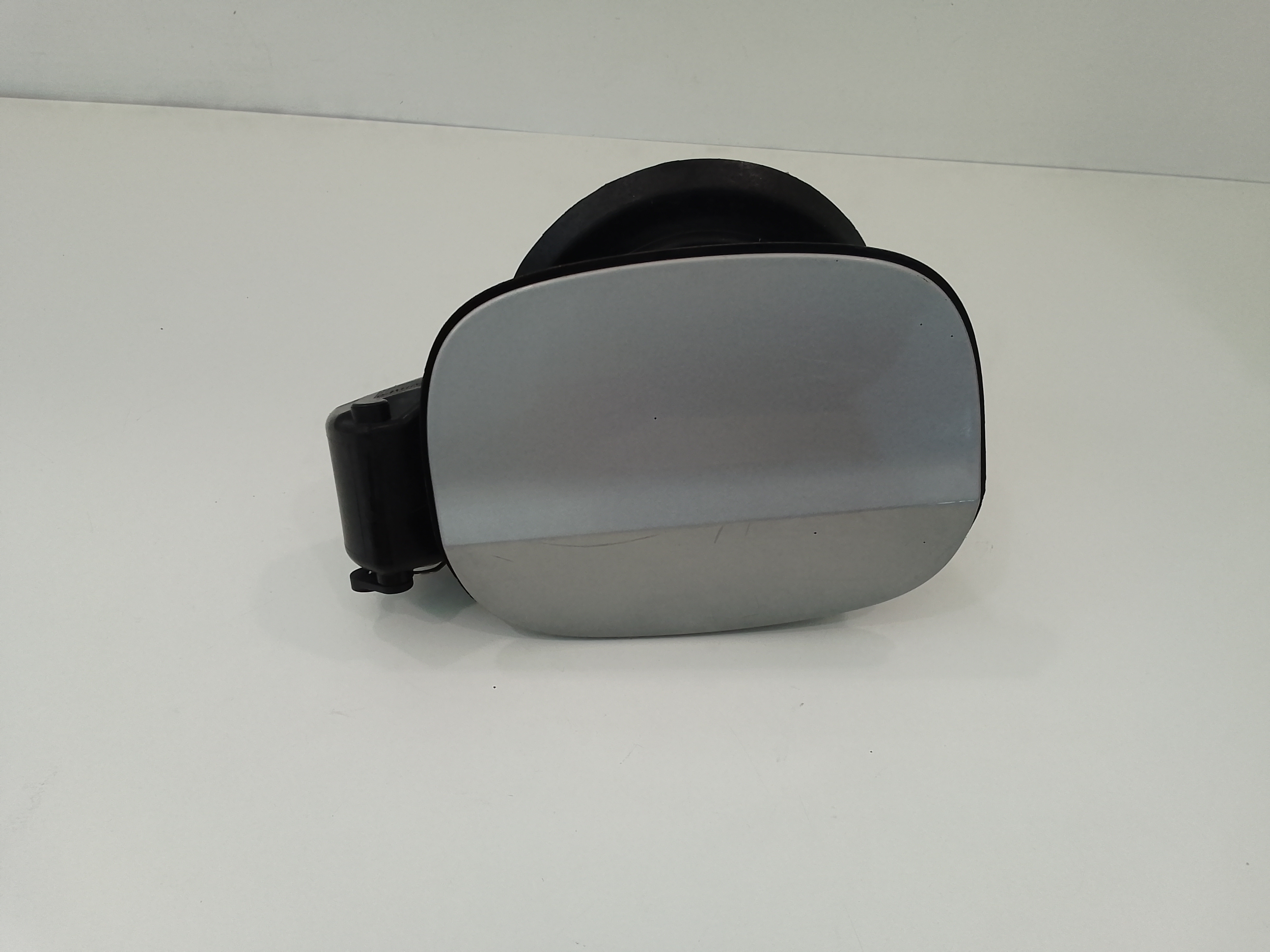 Sportello Carburante 1667652 Usato