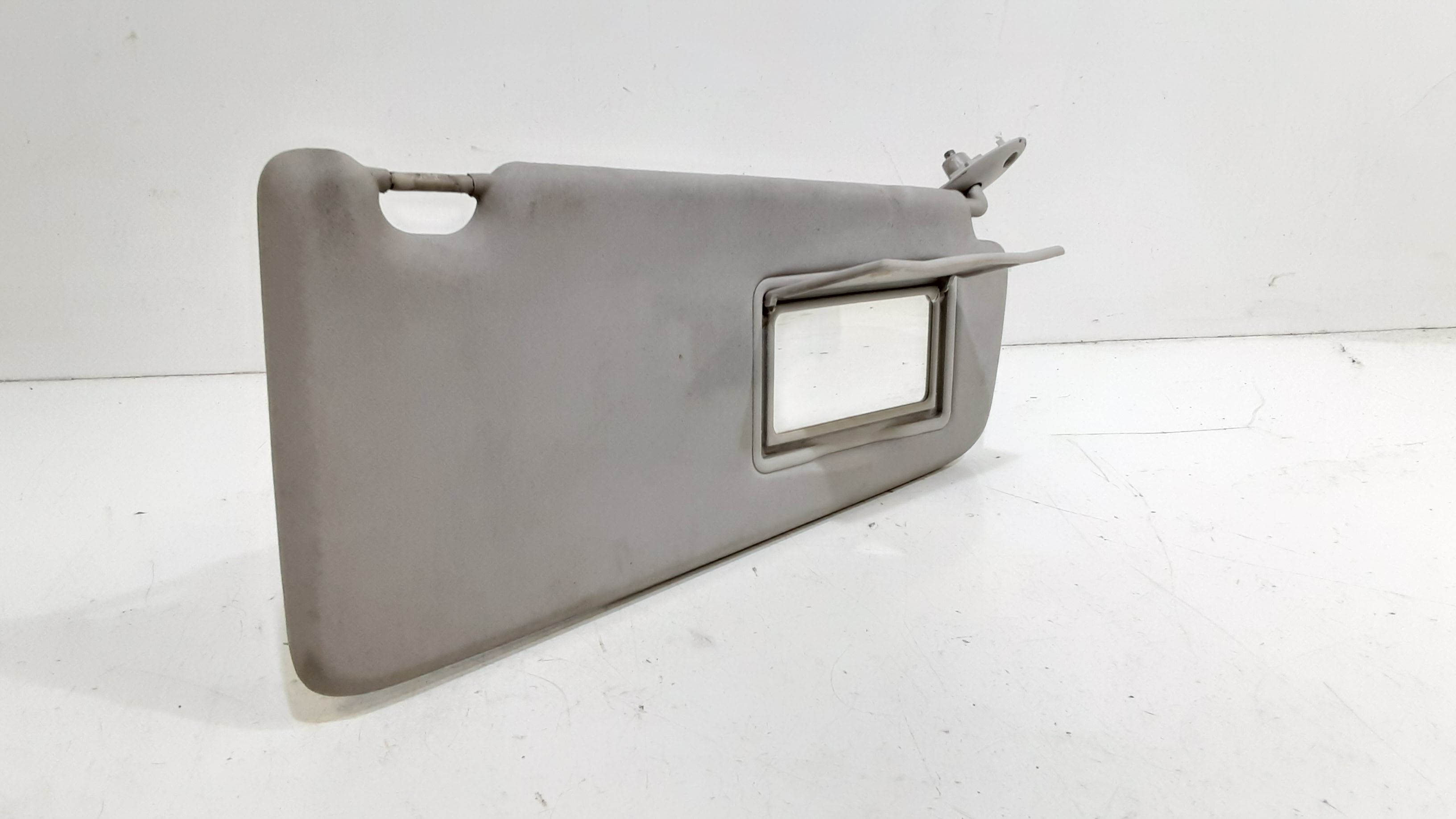 Aletta Parasole Parabrezza Destro 1880327 Usato