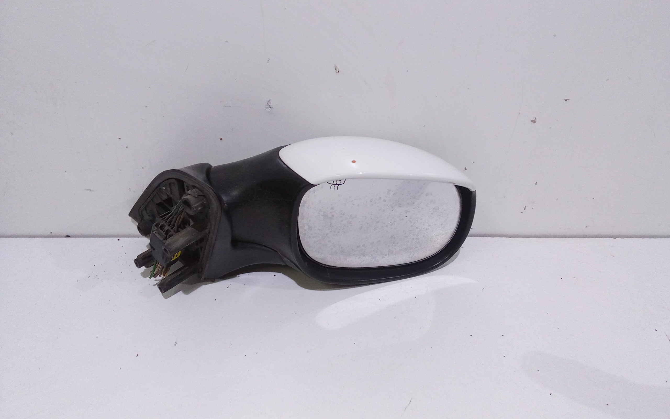 Retrovisore Est. Destro 1607127980 Usato