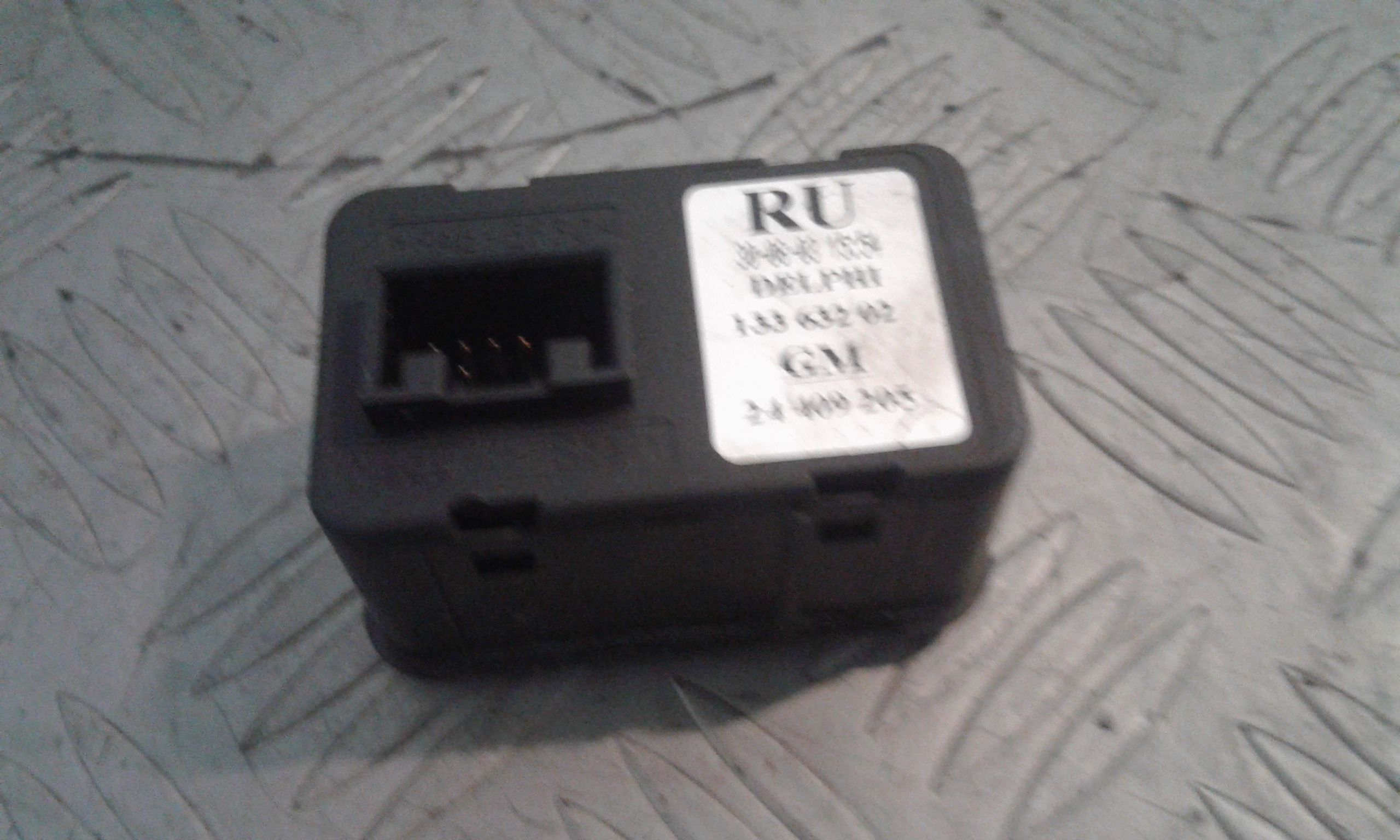 Interruttore Alzacristalli Porta Ant. Sinistro Usato