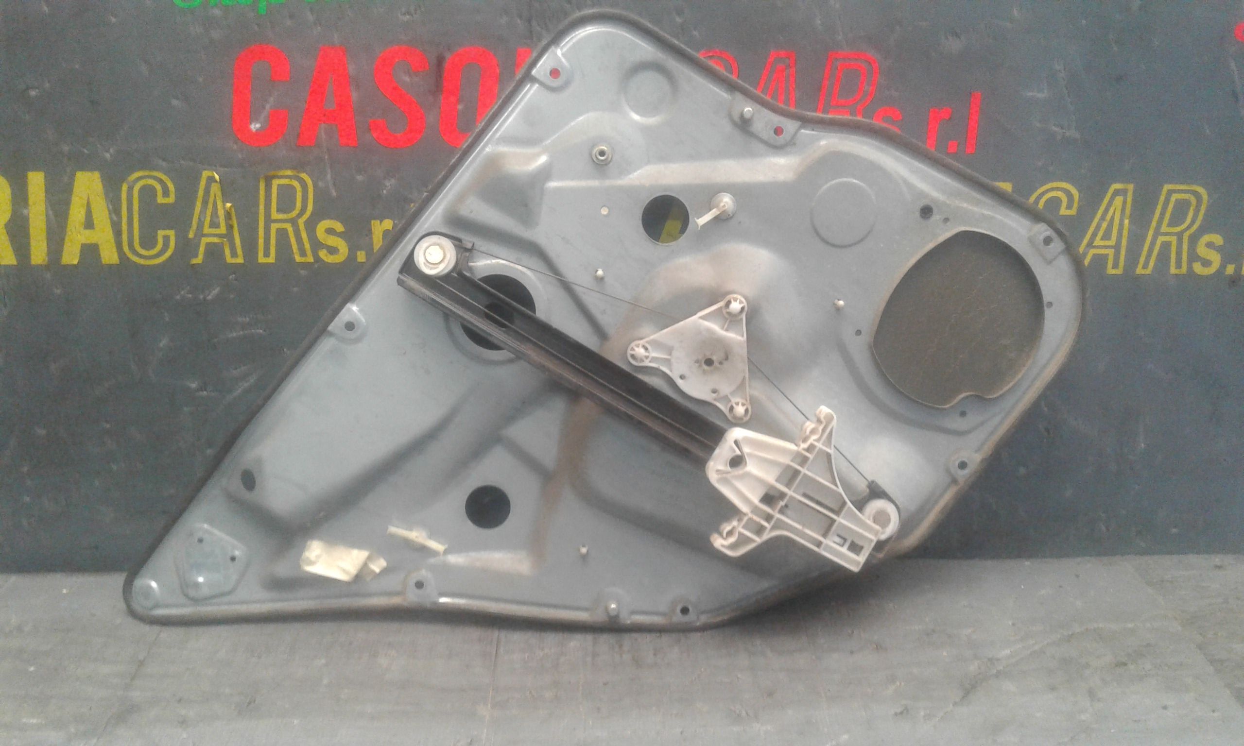 Alzacristallo Porta Post. Destro 6L4839756B Usato