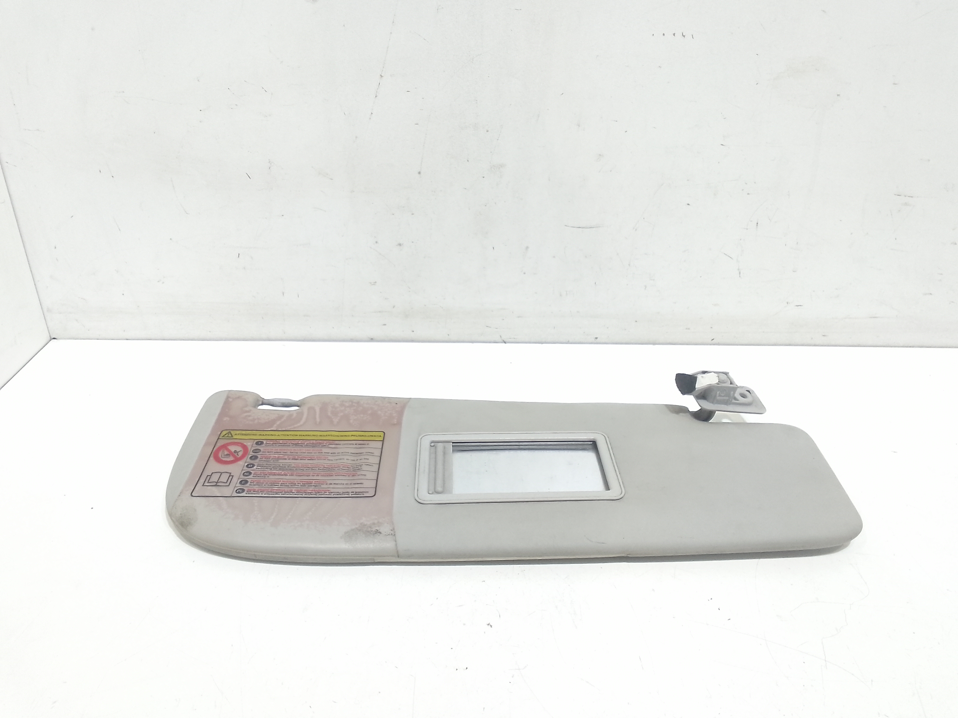 Aletta Parasole Parabrezza Destro 735733816 Usato