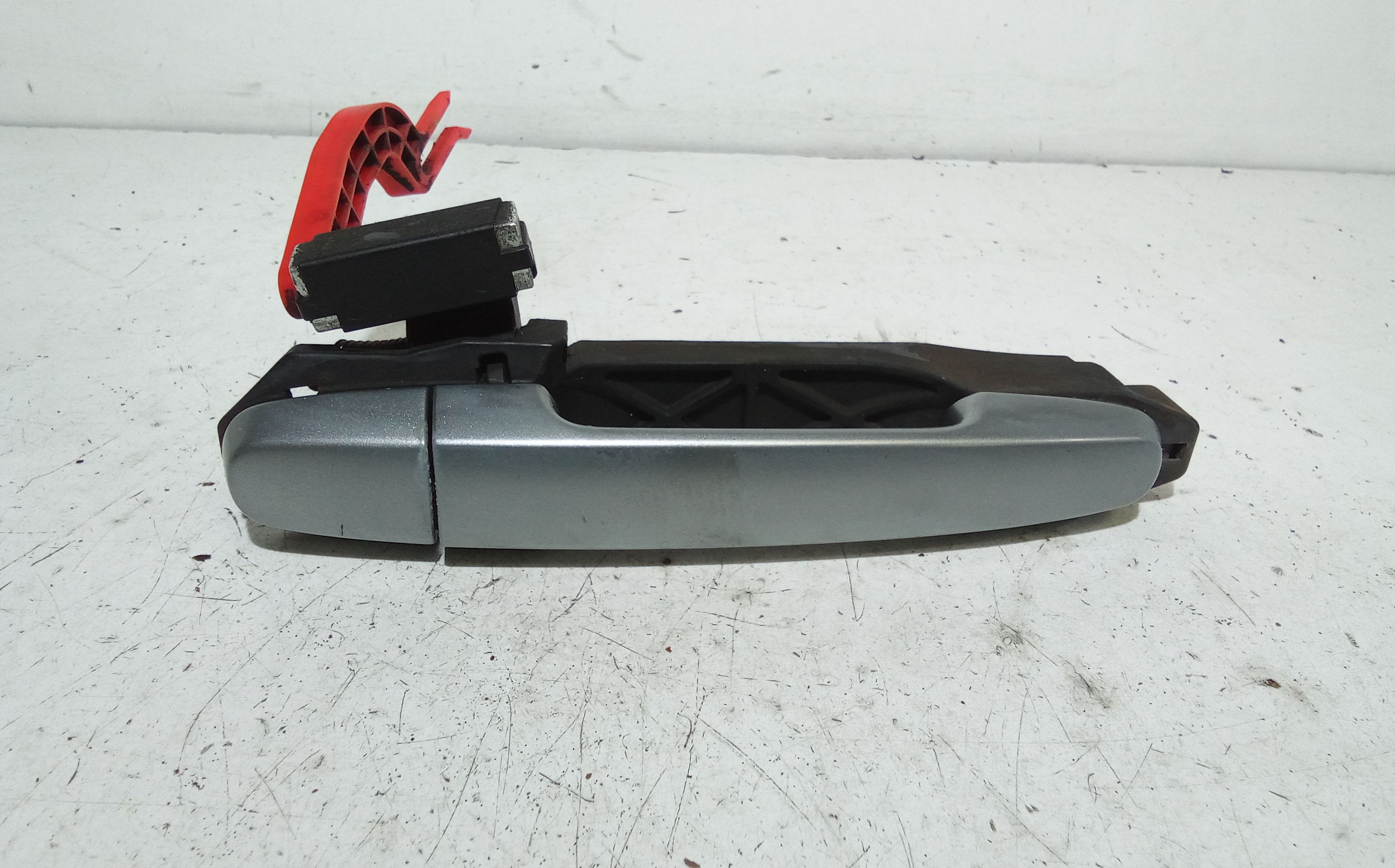 Maniglia Porta Post. Destro 6921112220A0 Usato