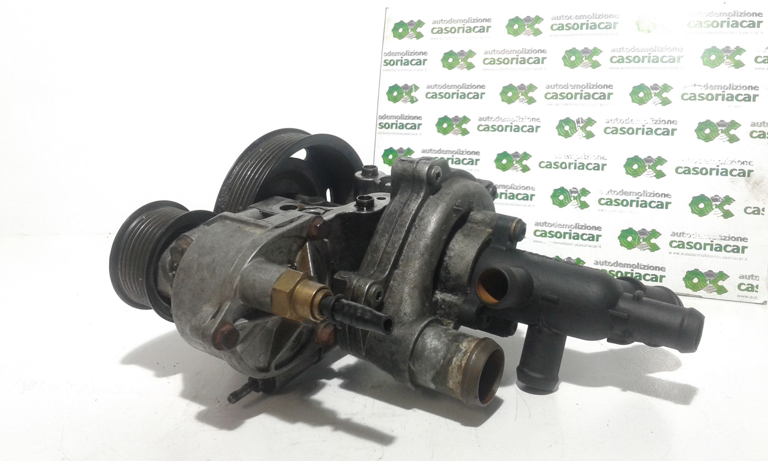 Pompa Acqua 1480869 Usato