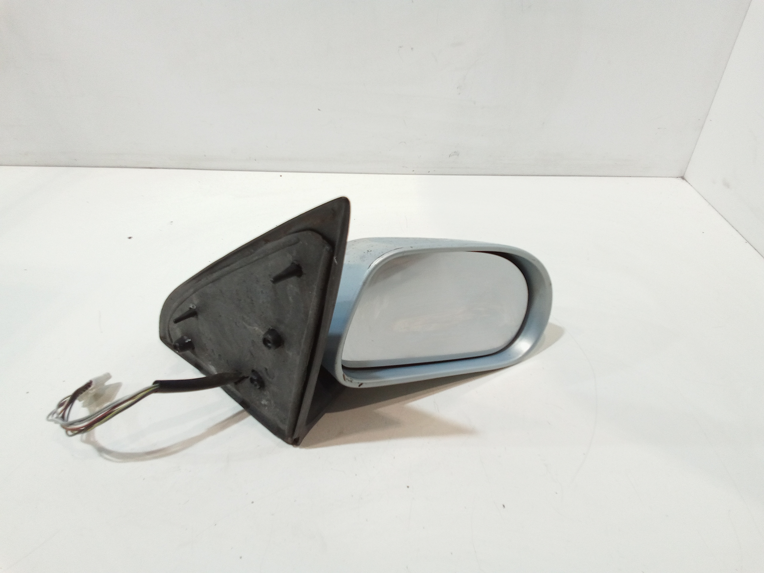 Retrovisore Est. Destro Usato