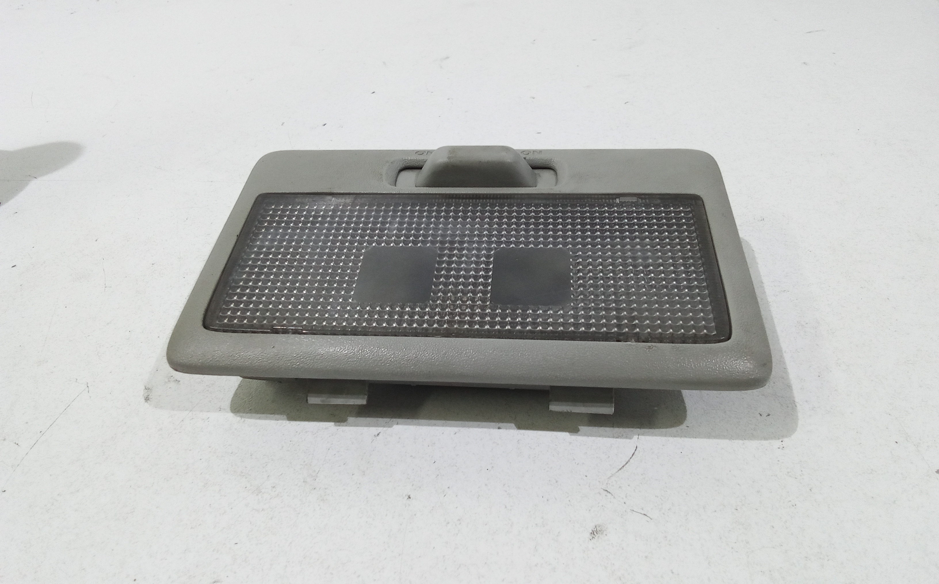 Luce Cortesia Ant. Tetto Usato