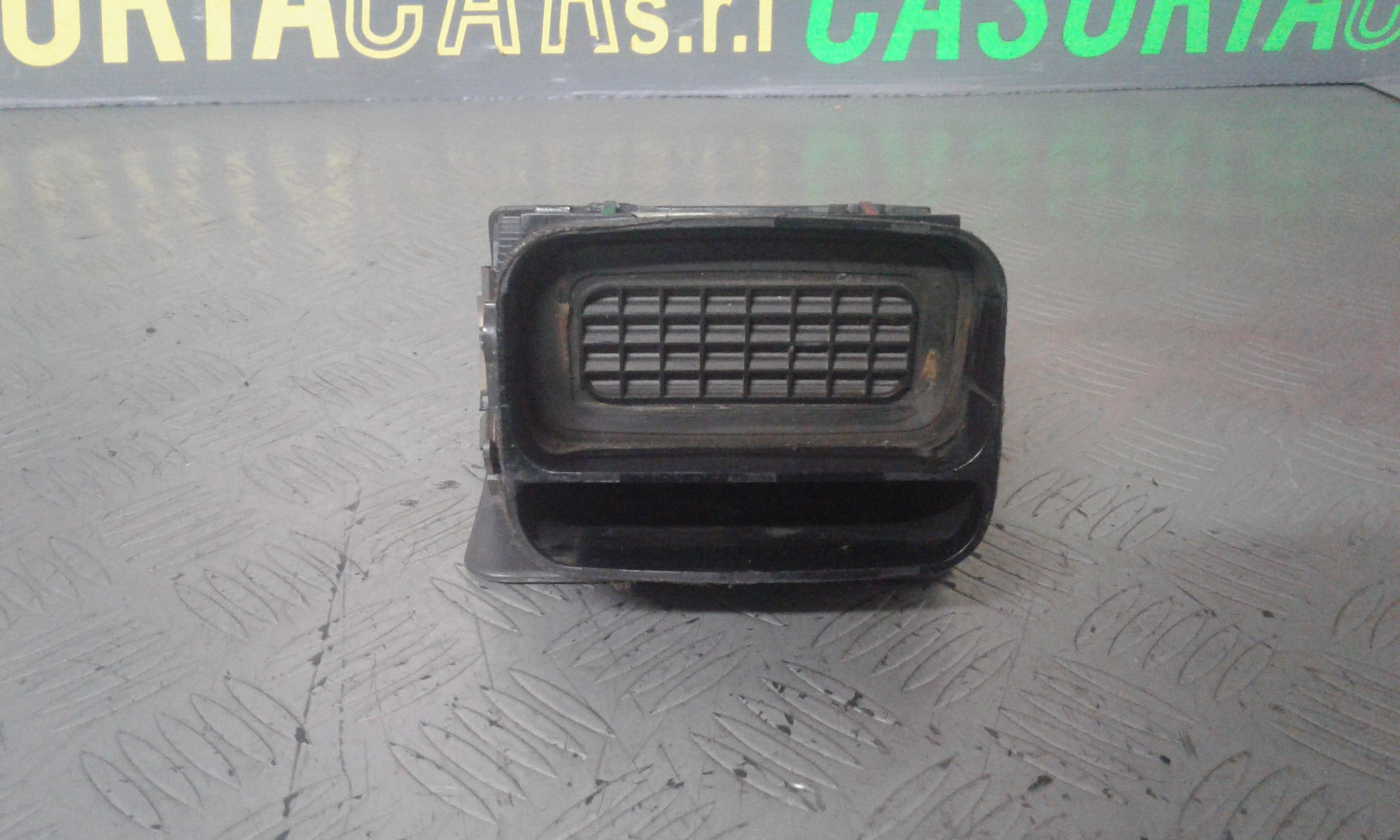 Condotto Aria Bocchette Centr. Sup. Cruscotto Usato