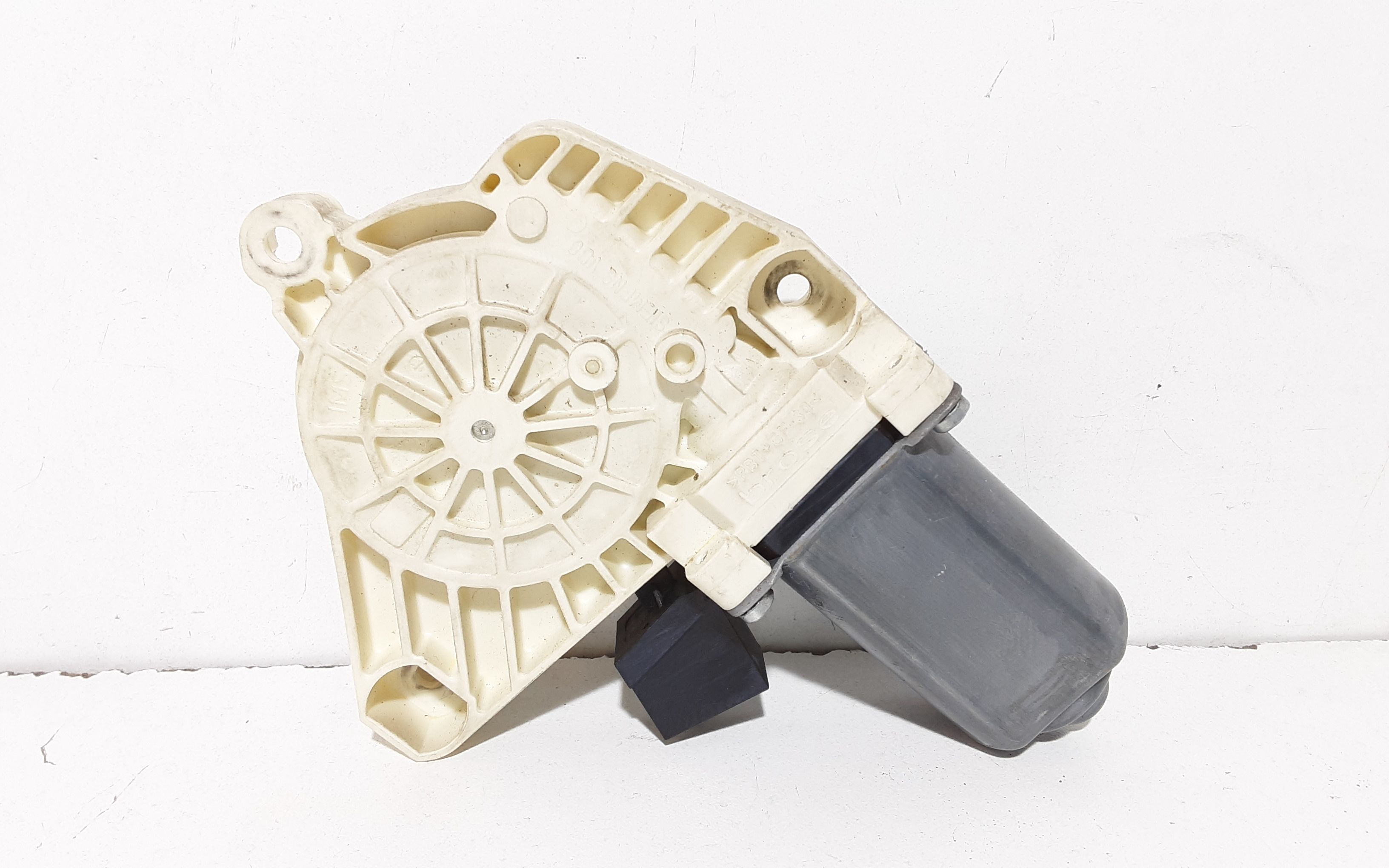 Motorino Alzacristallo Porta Post. Destro A1698202042 Usato