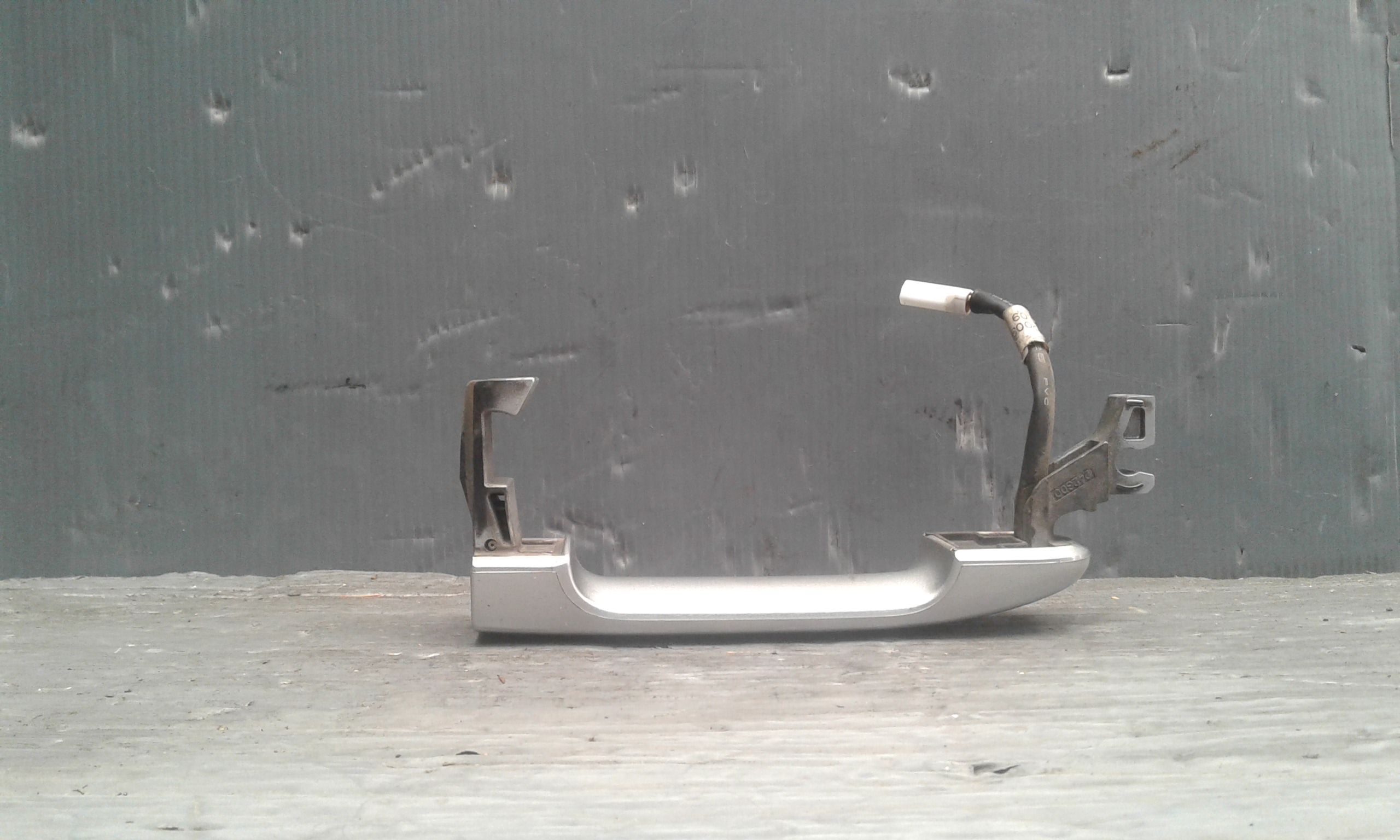 Maniglia Porta Ant. Destro 806061F500 Usato