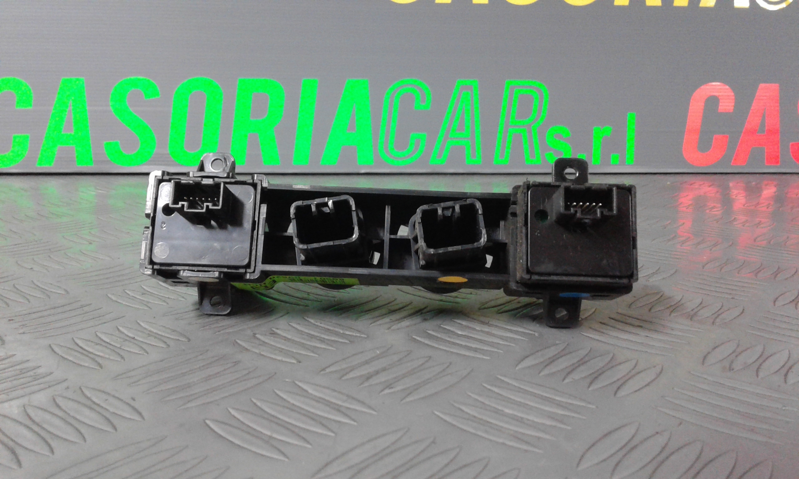 Comando Regolazione Altezza Proiettori Usato