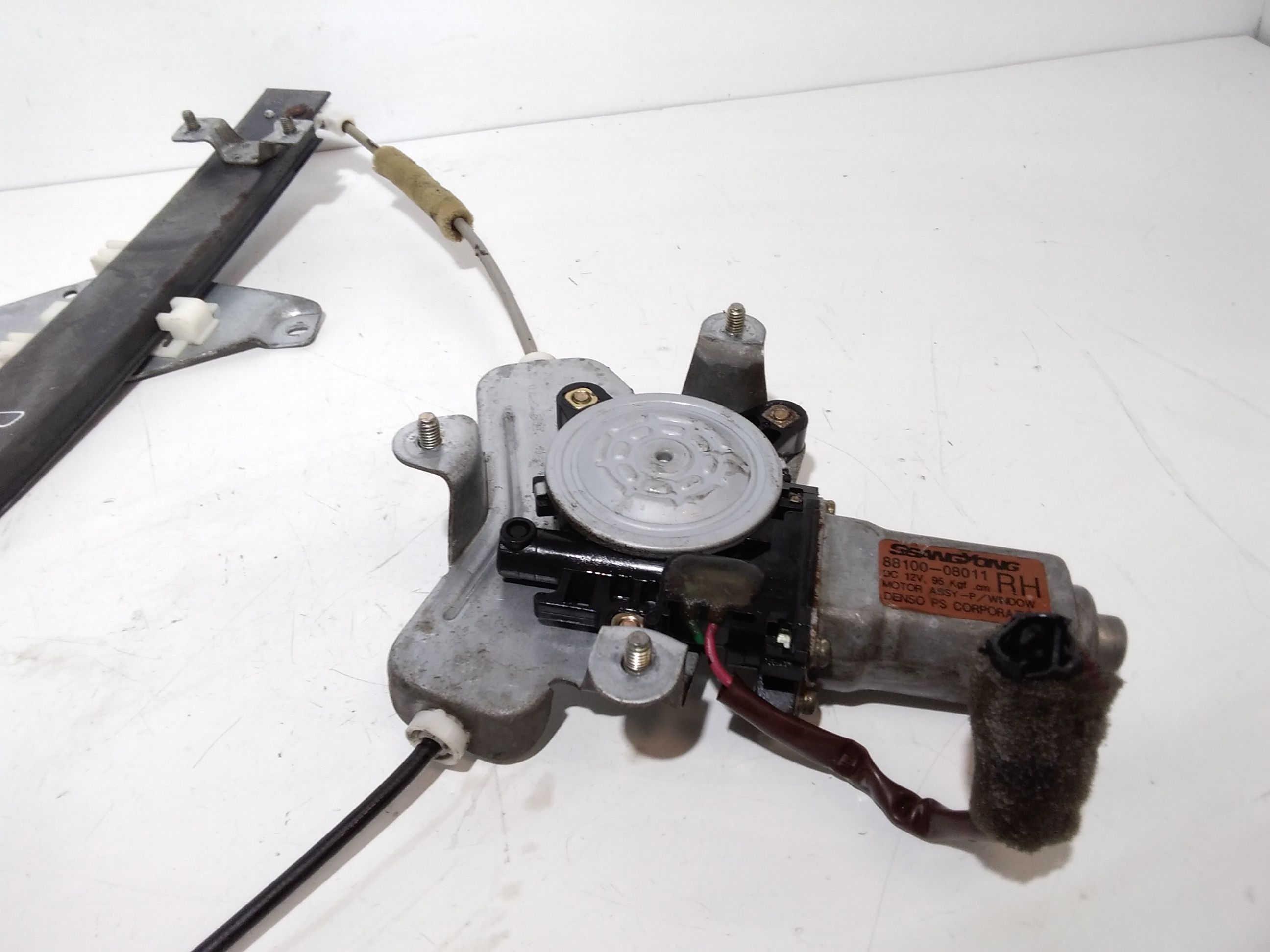 Alzacristallo Porta Ant. Destro Usato