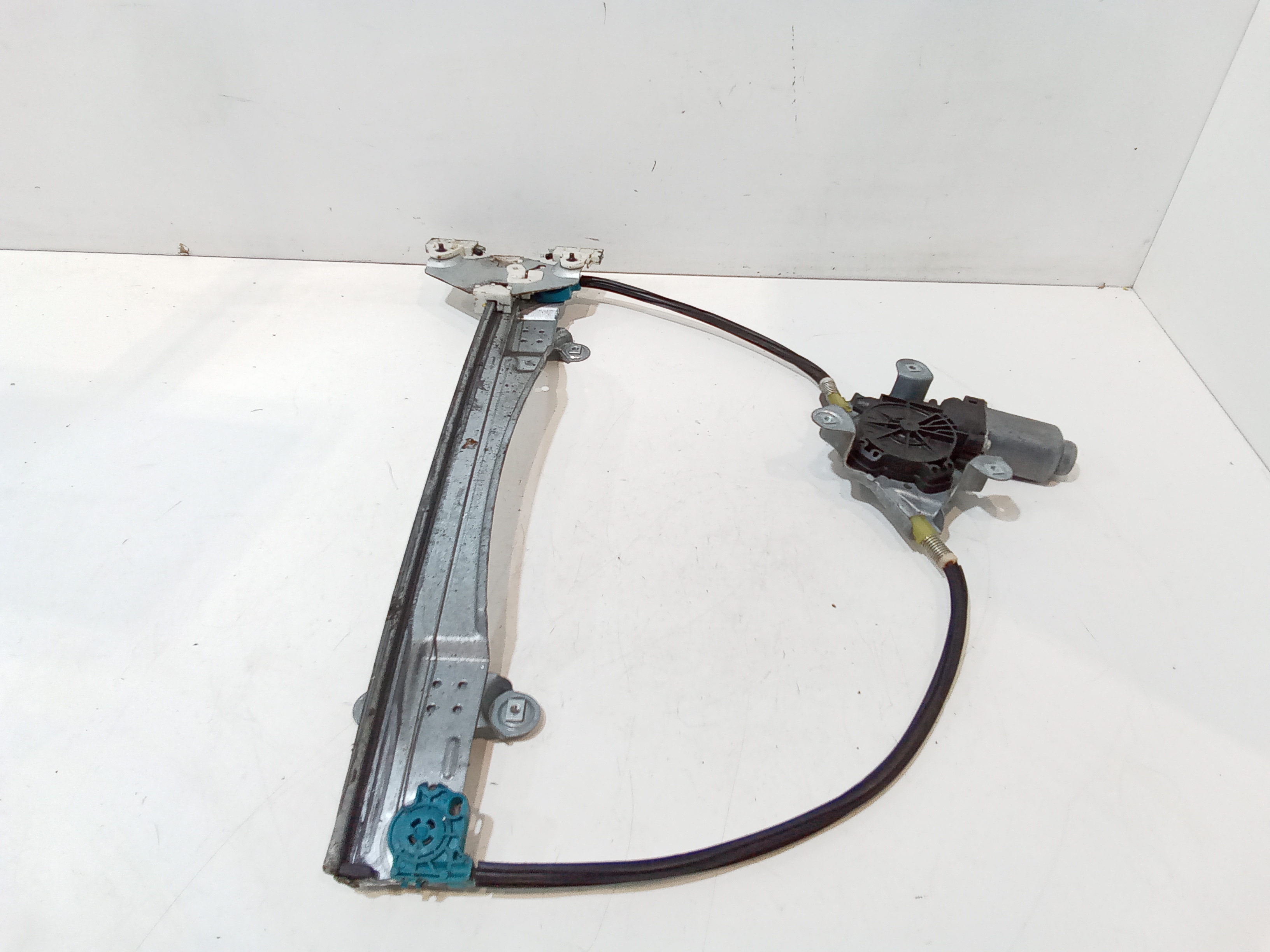 Alzacristallo Porta Ant. Destro 8200731461 Usato