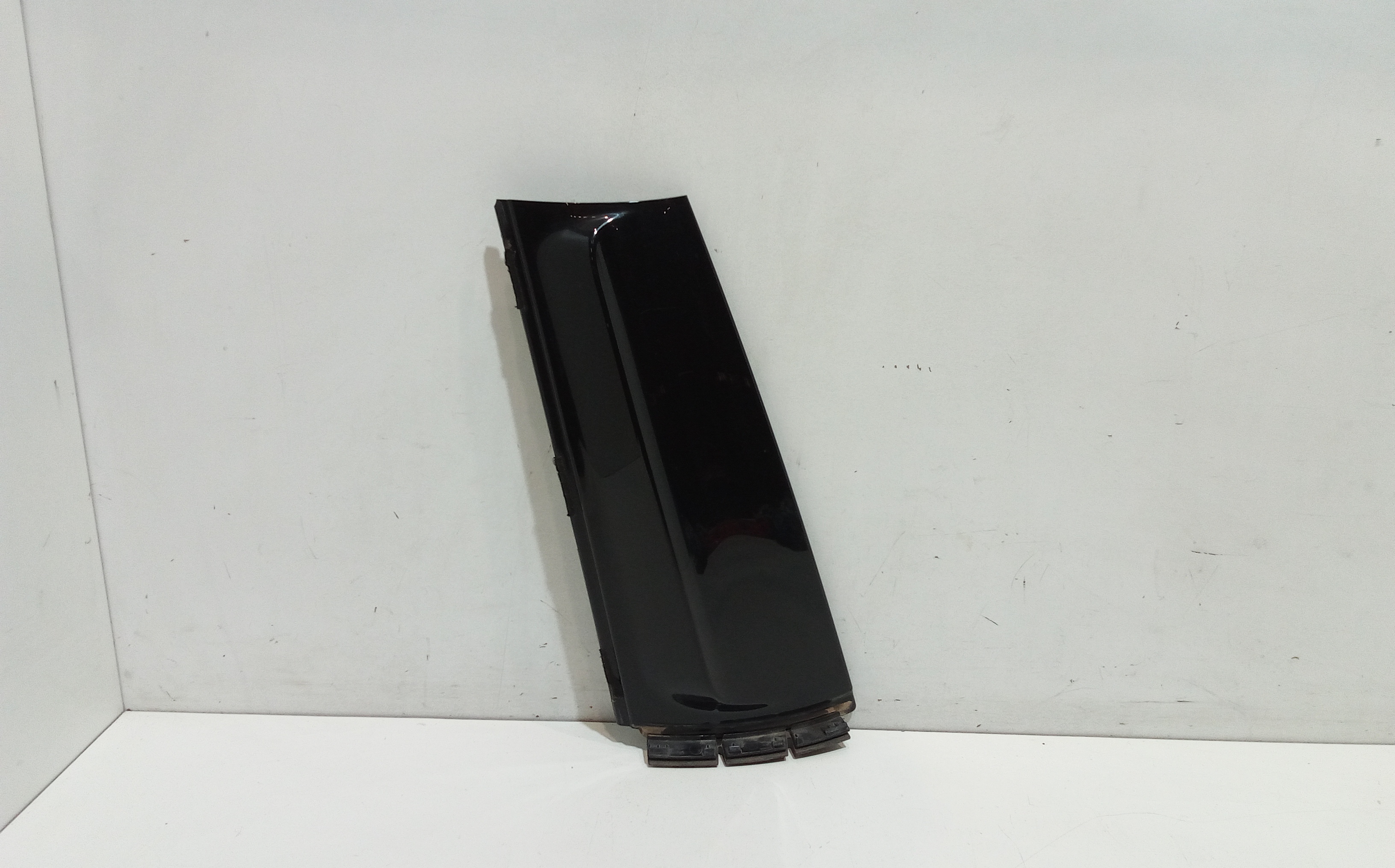 Modanatura Montante Ant. Porta Post. Sinistro 51359800619 Usato