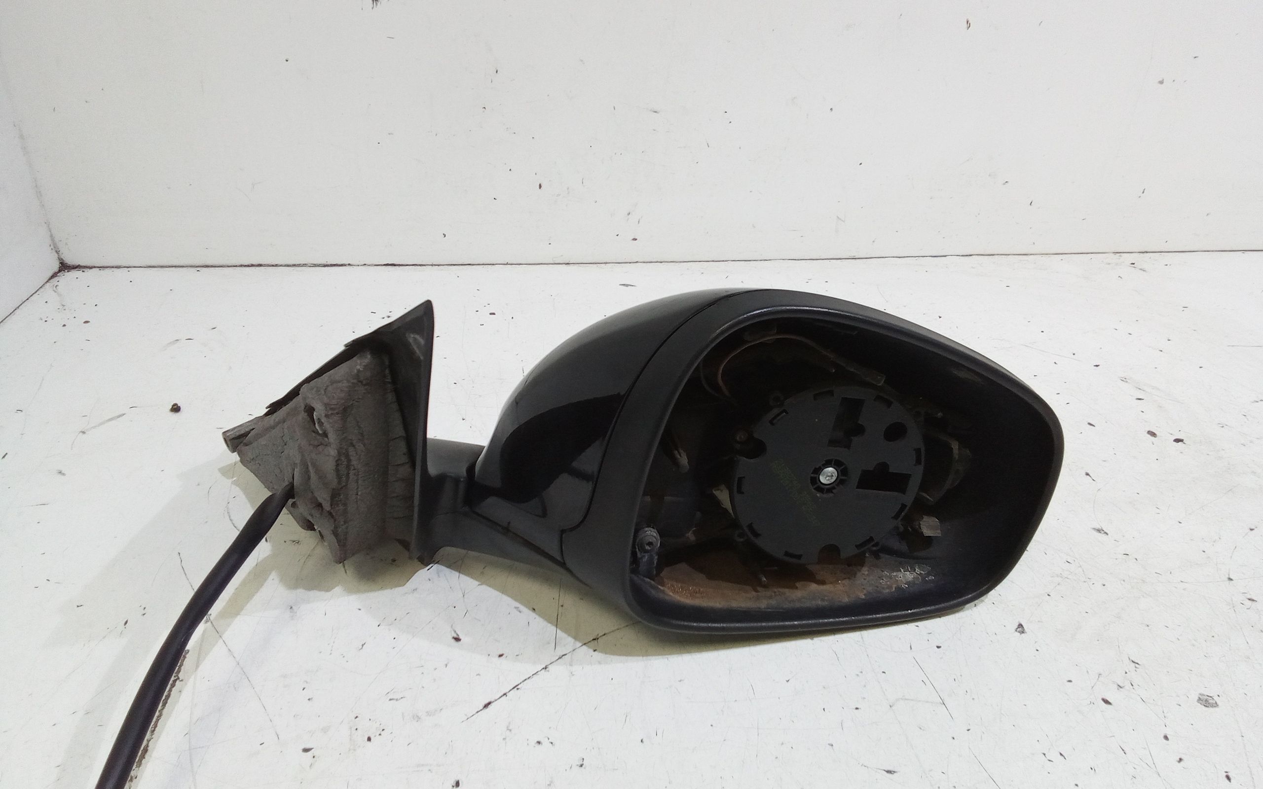 Retrovisore Est. Destro Usato