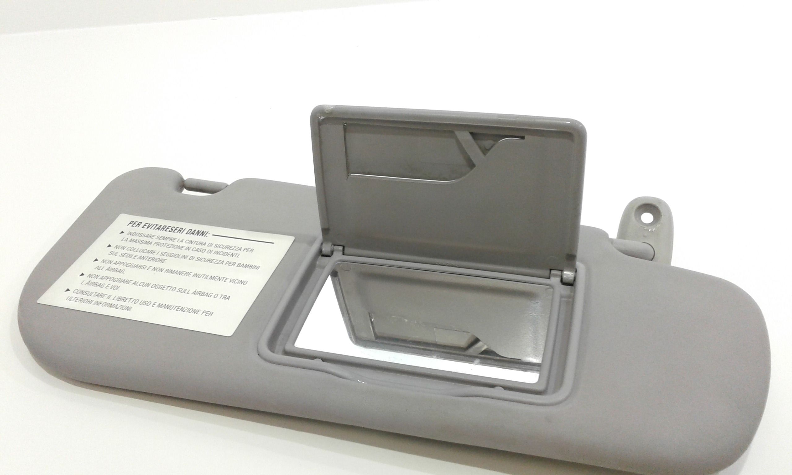 Aletta Parasole Parabrezza Destro 8522007140MG Usato