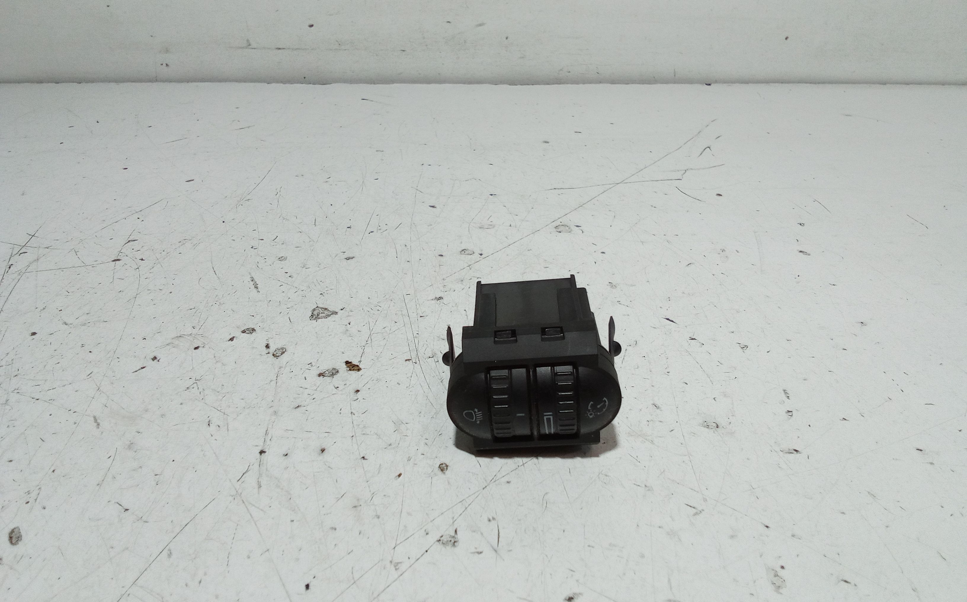 Comando Regolazione Altezza Proiettori Usato