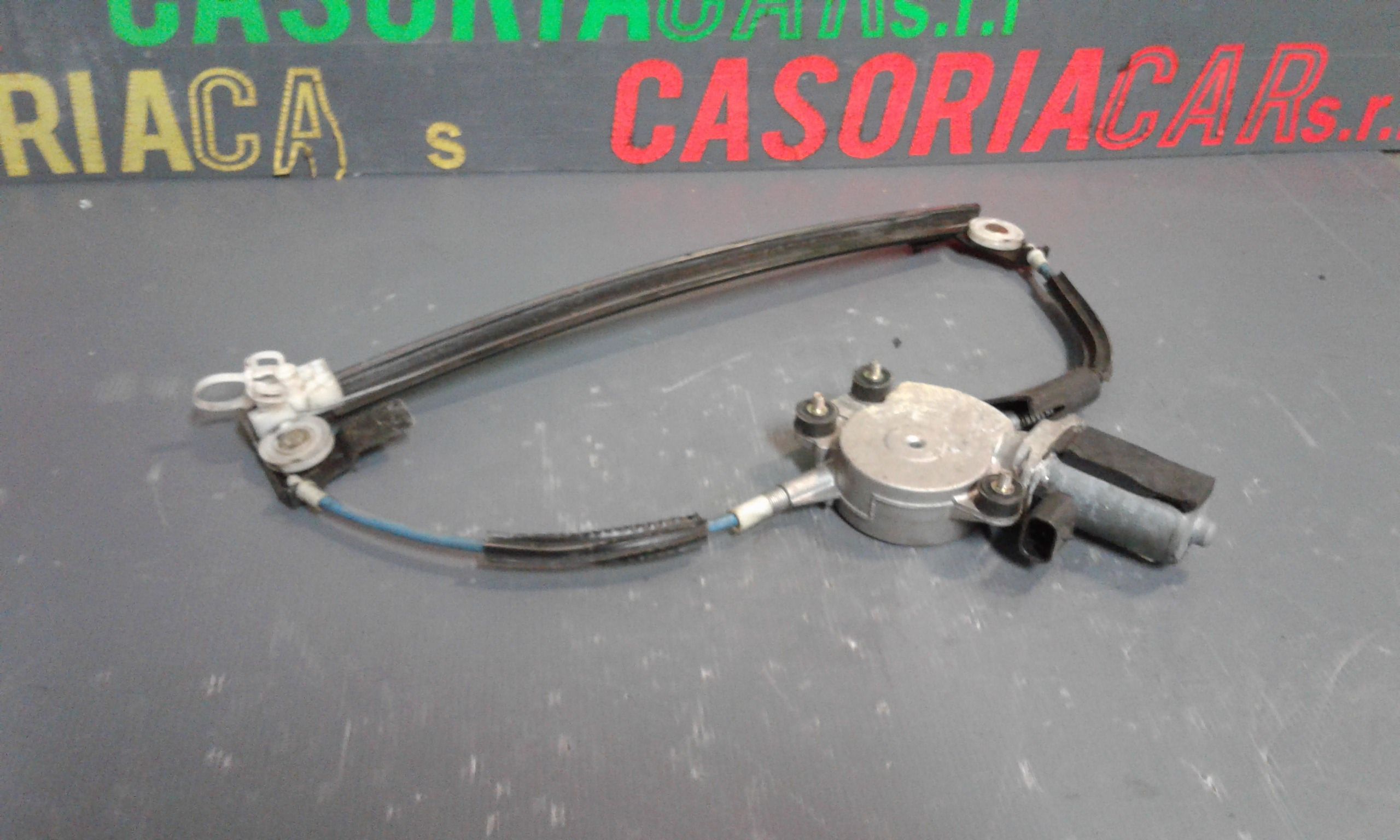 Alzacristallo Porta Ant. Sinistro Usato