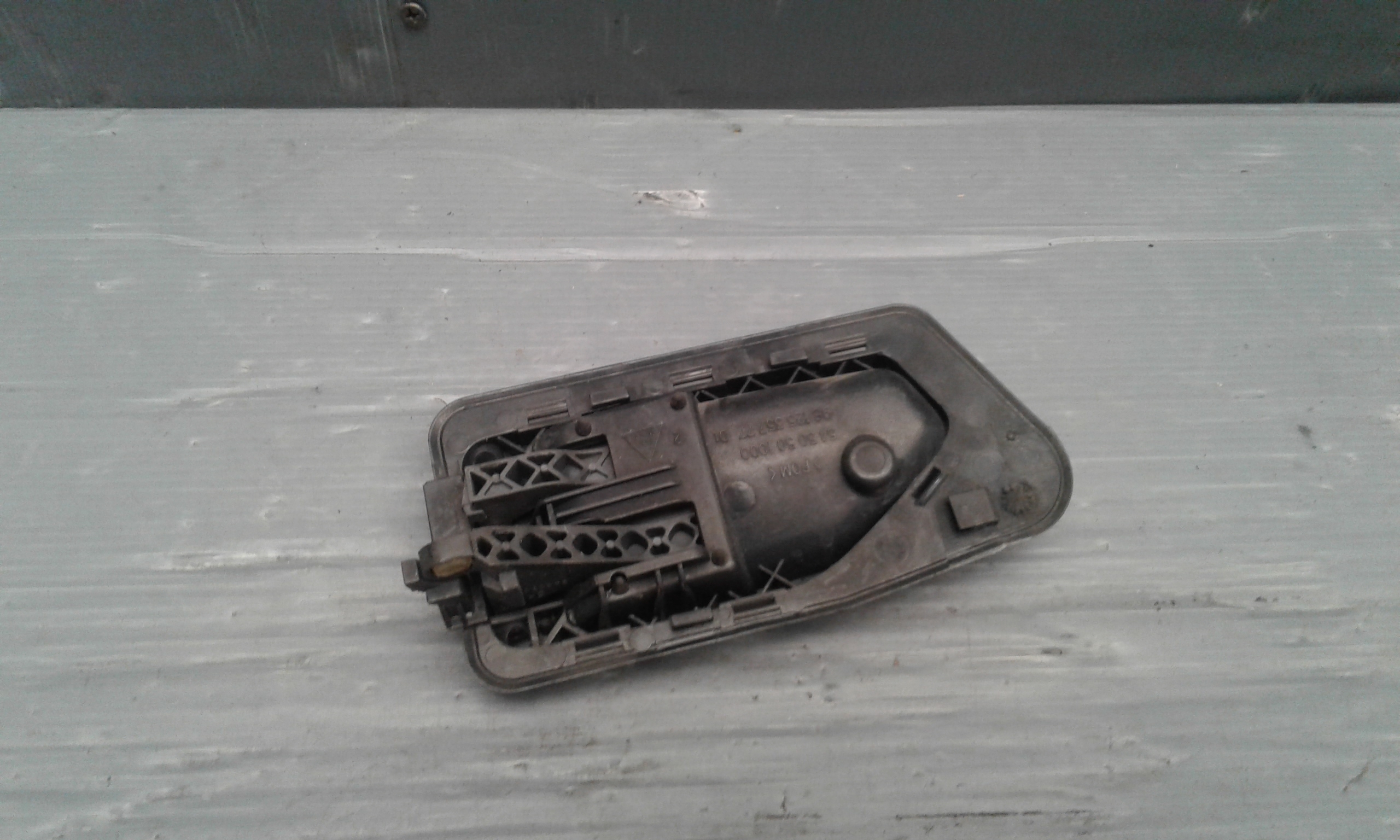 Maniglia Int. Apertura Porta Ant. Destro Usato