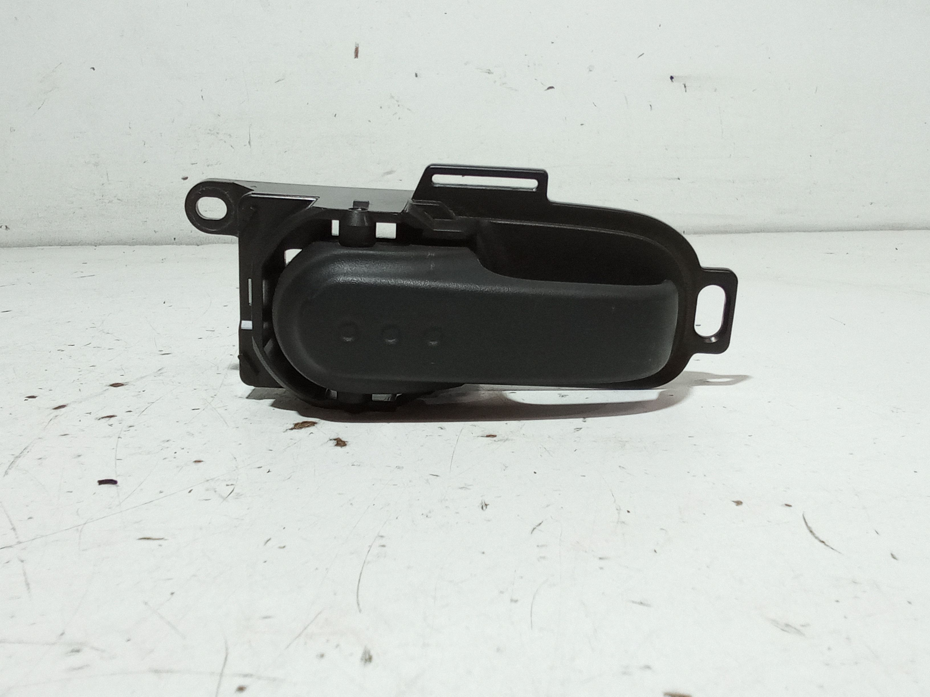 Maniglia Int. Apertura Porta Ant. Destro Usato