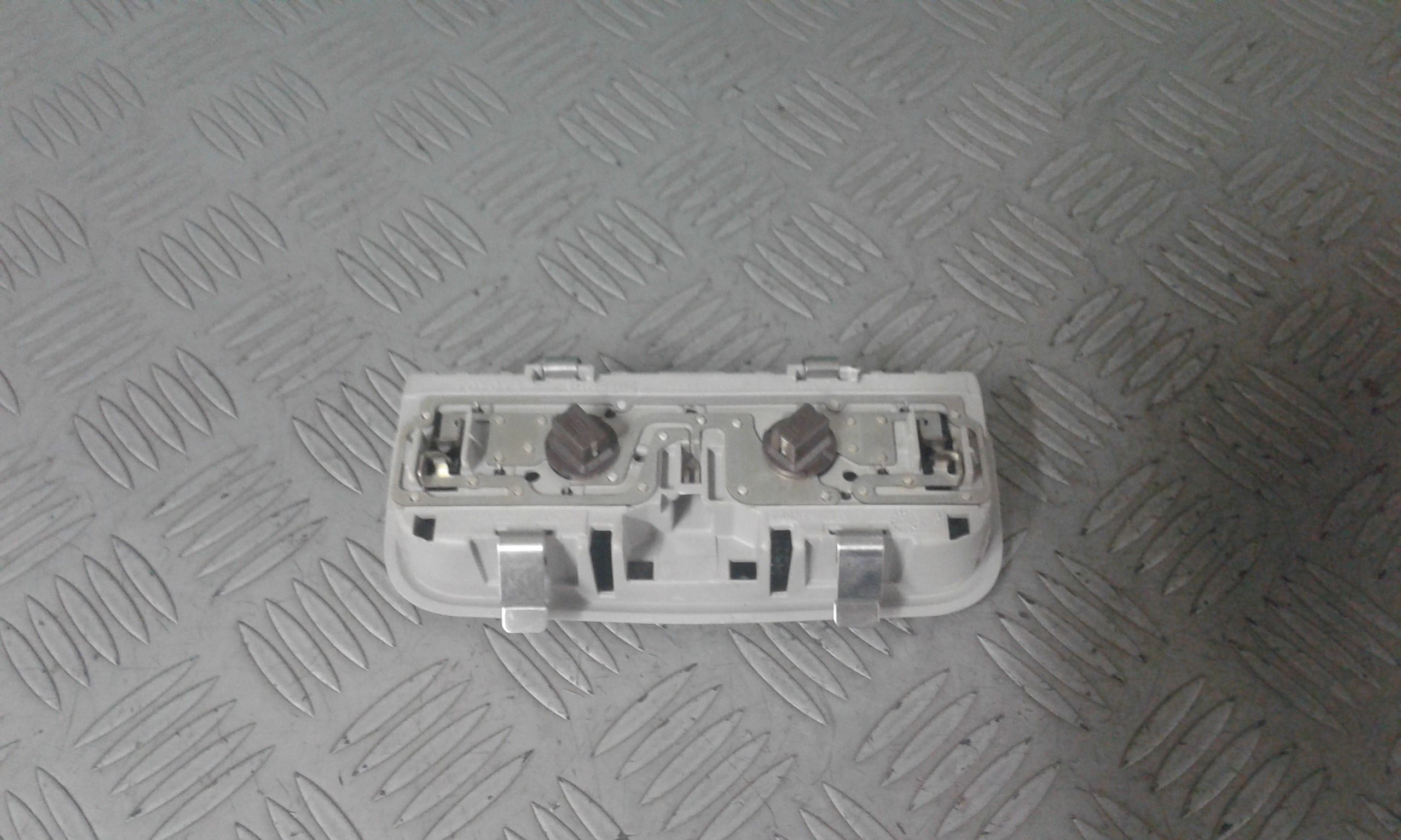 Luce Cortesia Ant. Tetto Usato