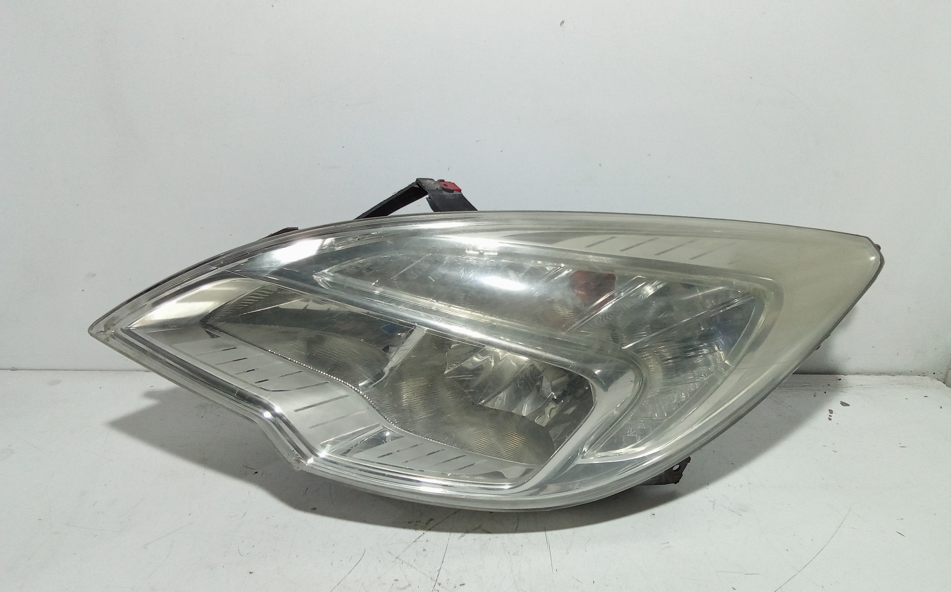 Proiettore Sinistro 13253635 Usato