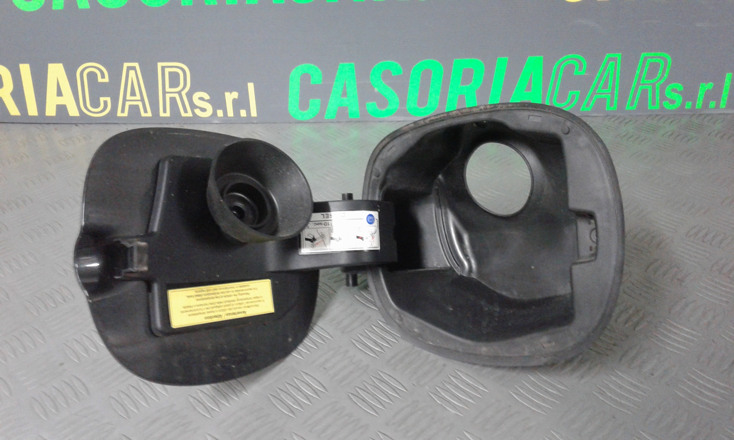 Sportello Carburante 51973138 Usato