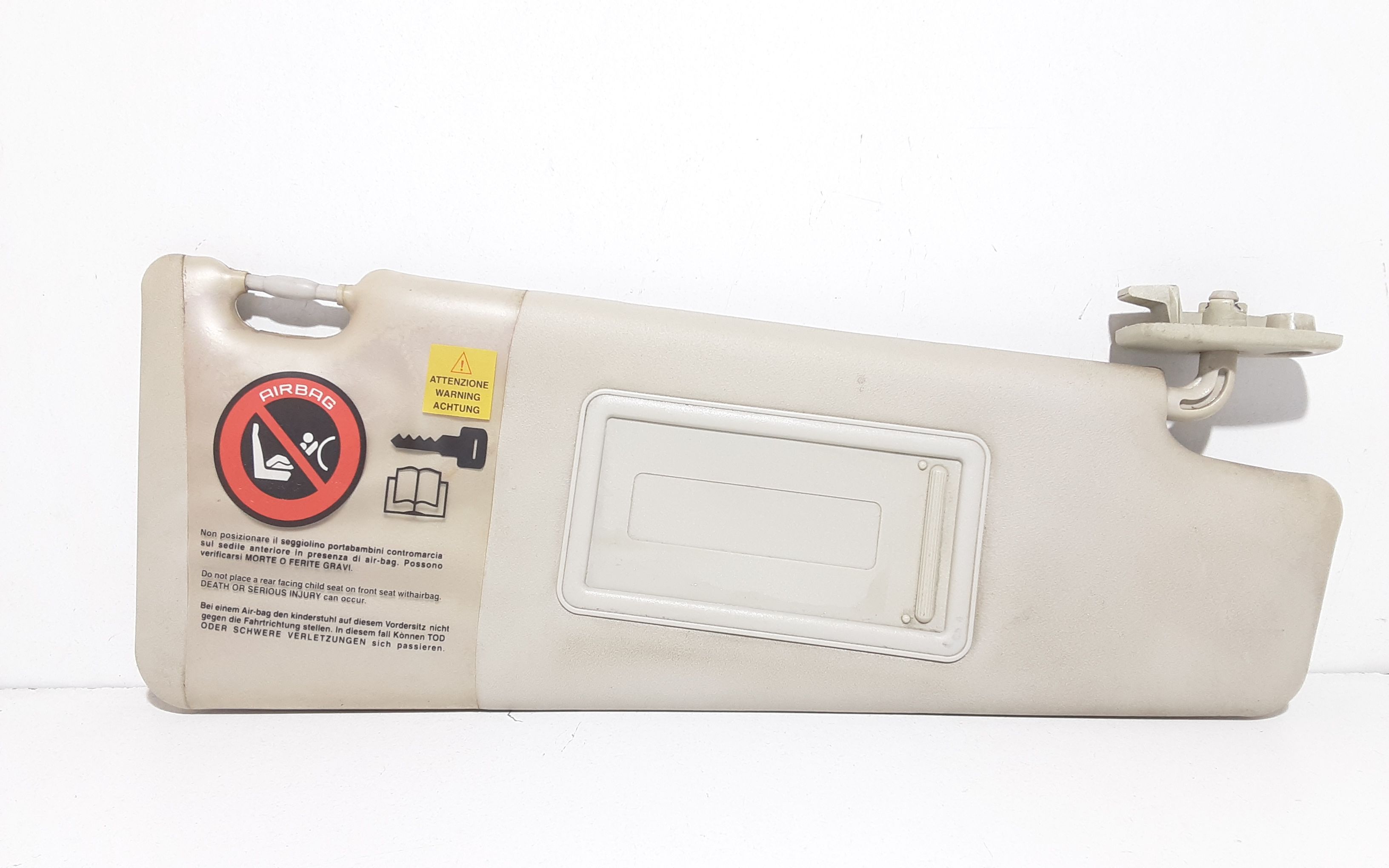 Aletta Parasole Parabrezza Destro 735361684 Usato