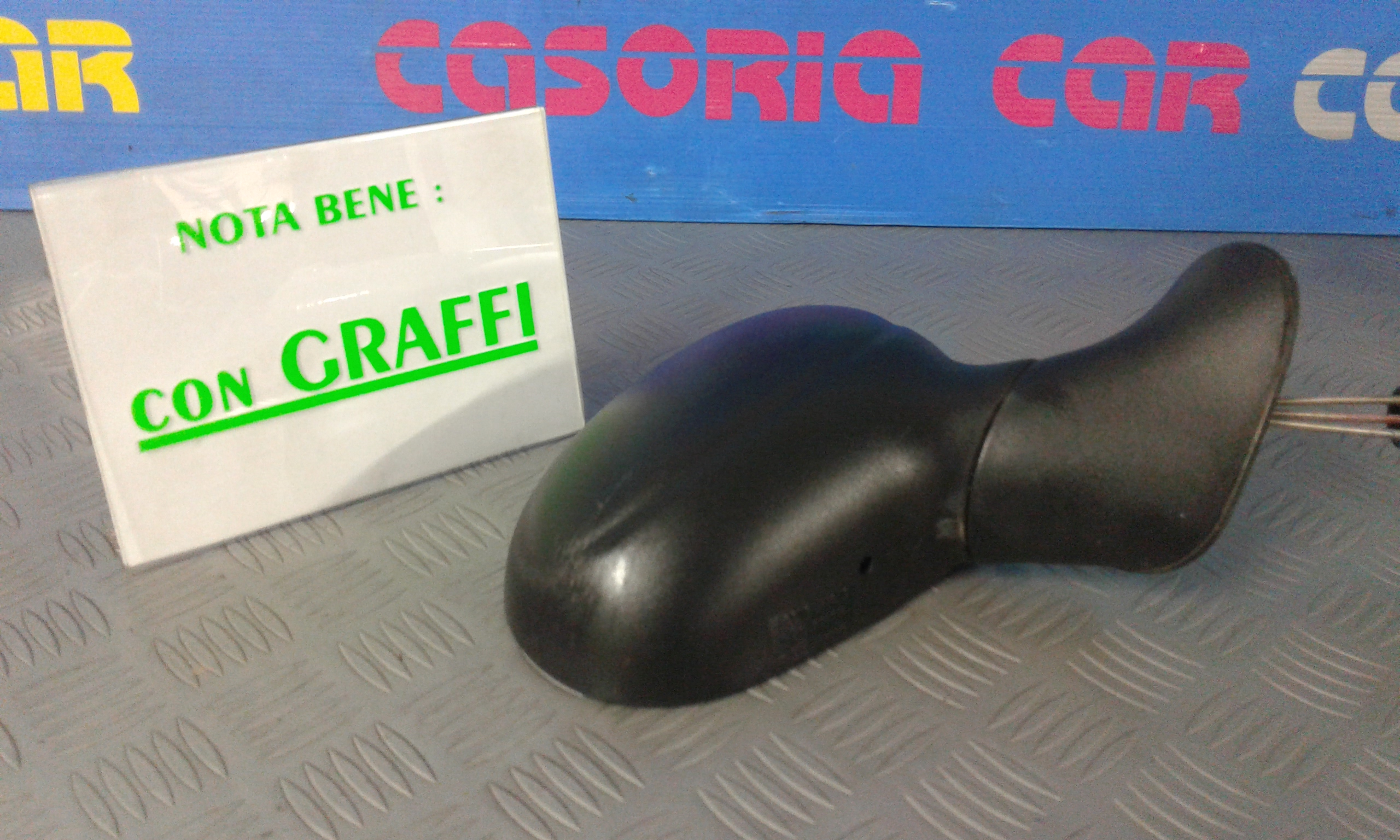 Retrovisore Est. Destro Usato