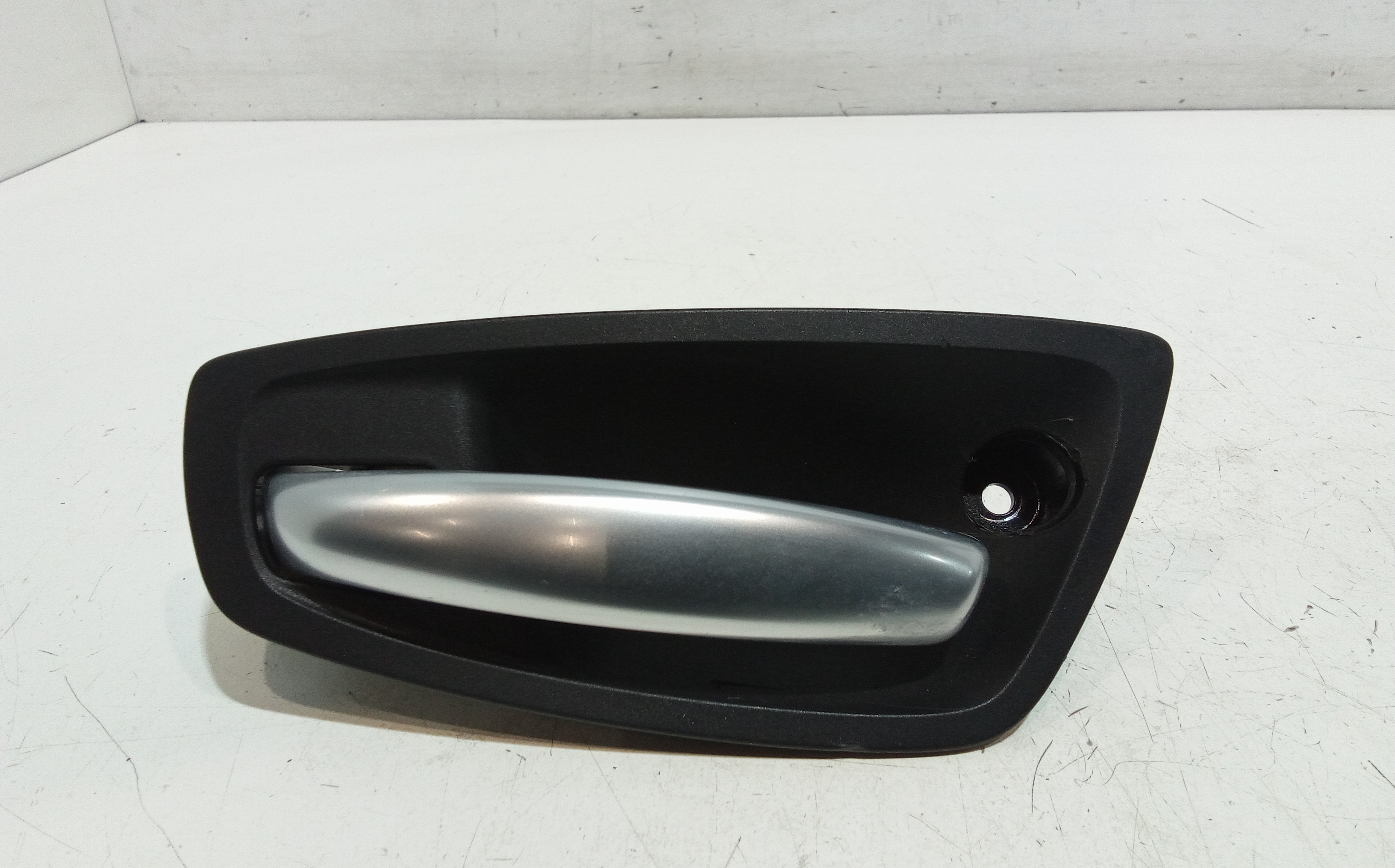 Maniglia Int. Apertura Porta Post. Sinistro 51417147167 Usato