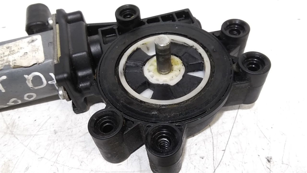 Motorino Alzacristallo Porta Ant. Destro Usato