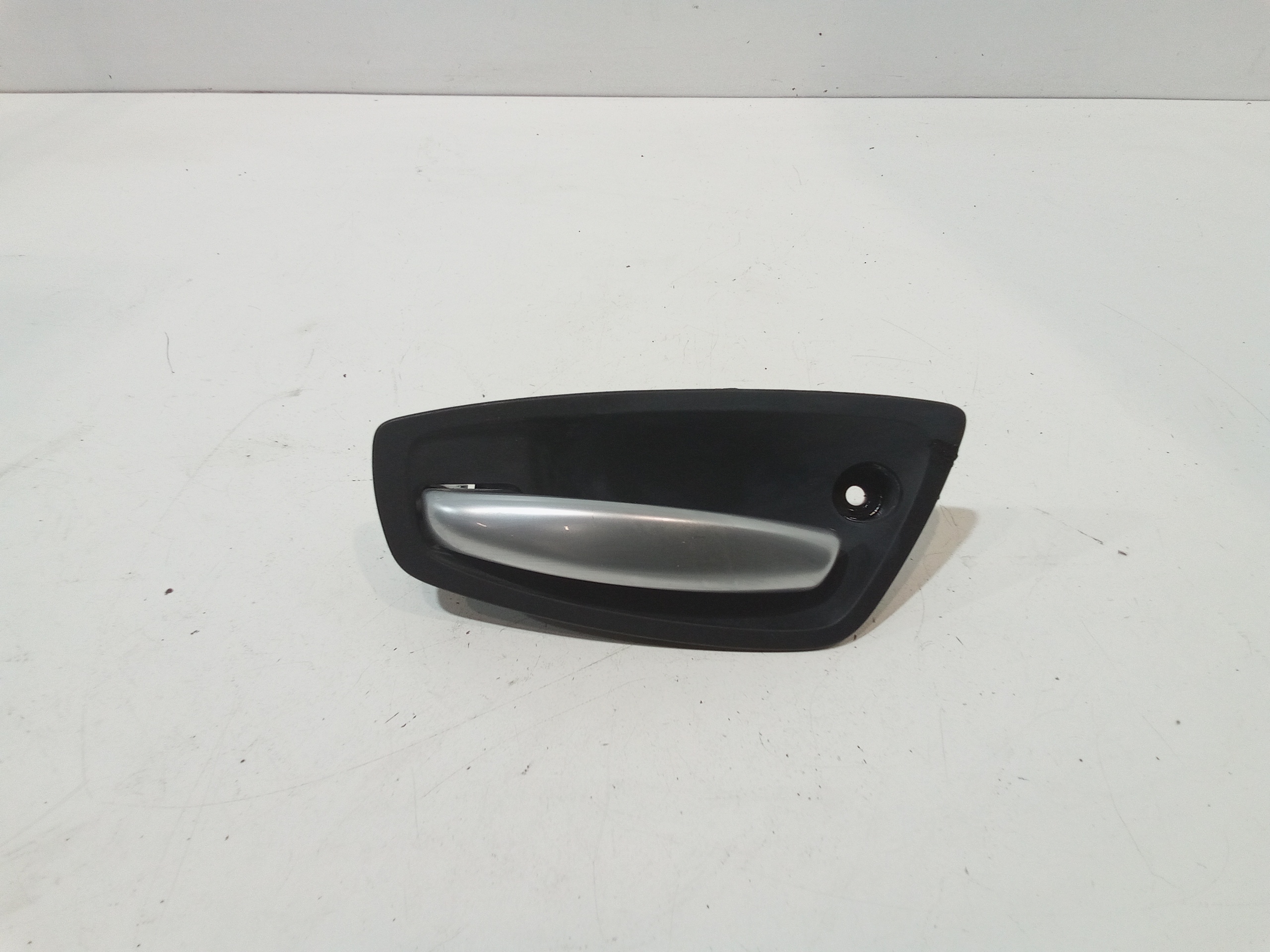 Maniglia Int. Apertura Porta Post. Sinistro 51417147167 Usato