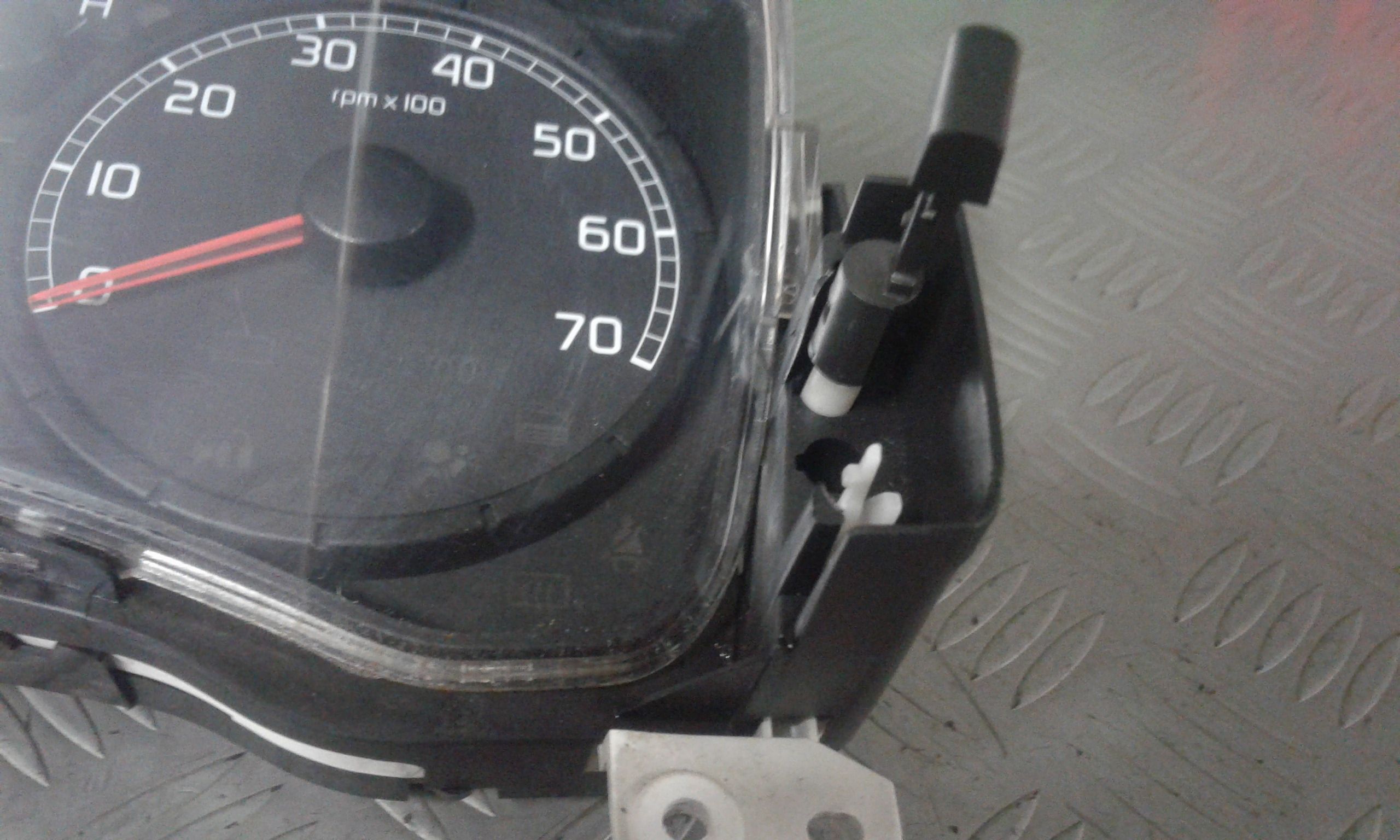 Quadro Portastrumenti Usato